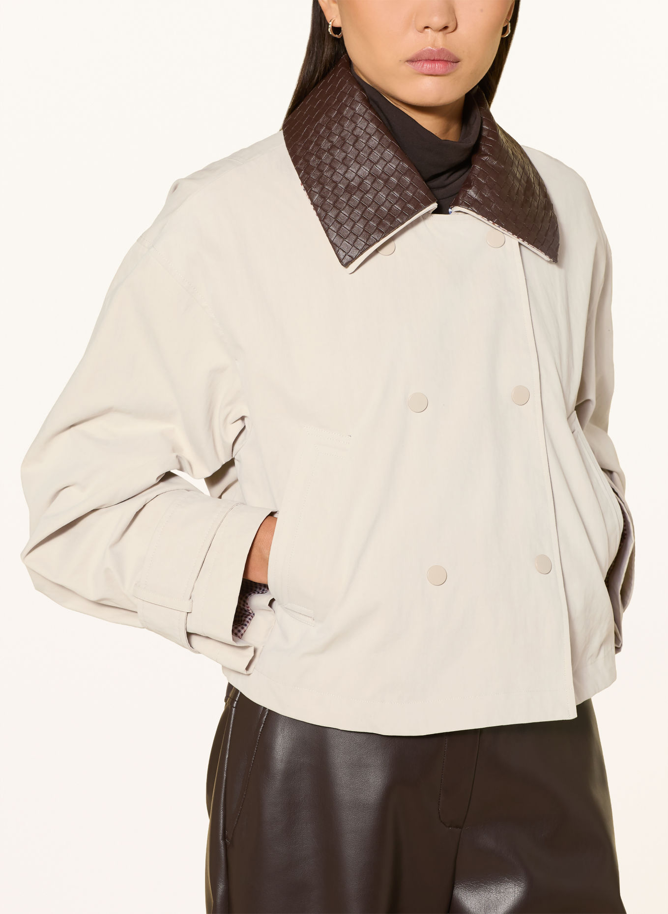 Y.A.S. Kastenjacke mit abnehmbarem Kragen: CREME / DUNKELBRAUN