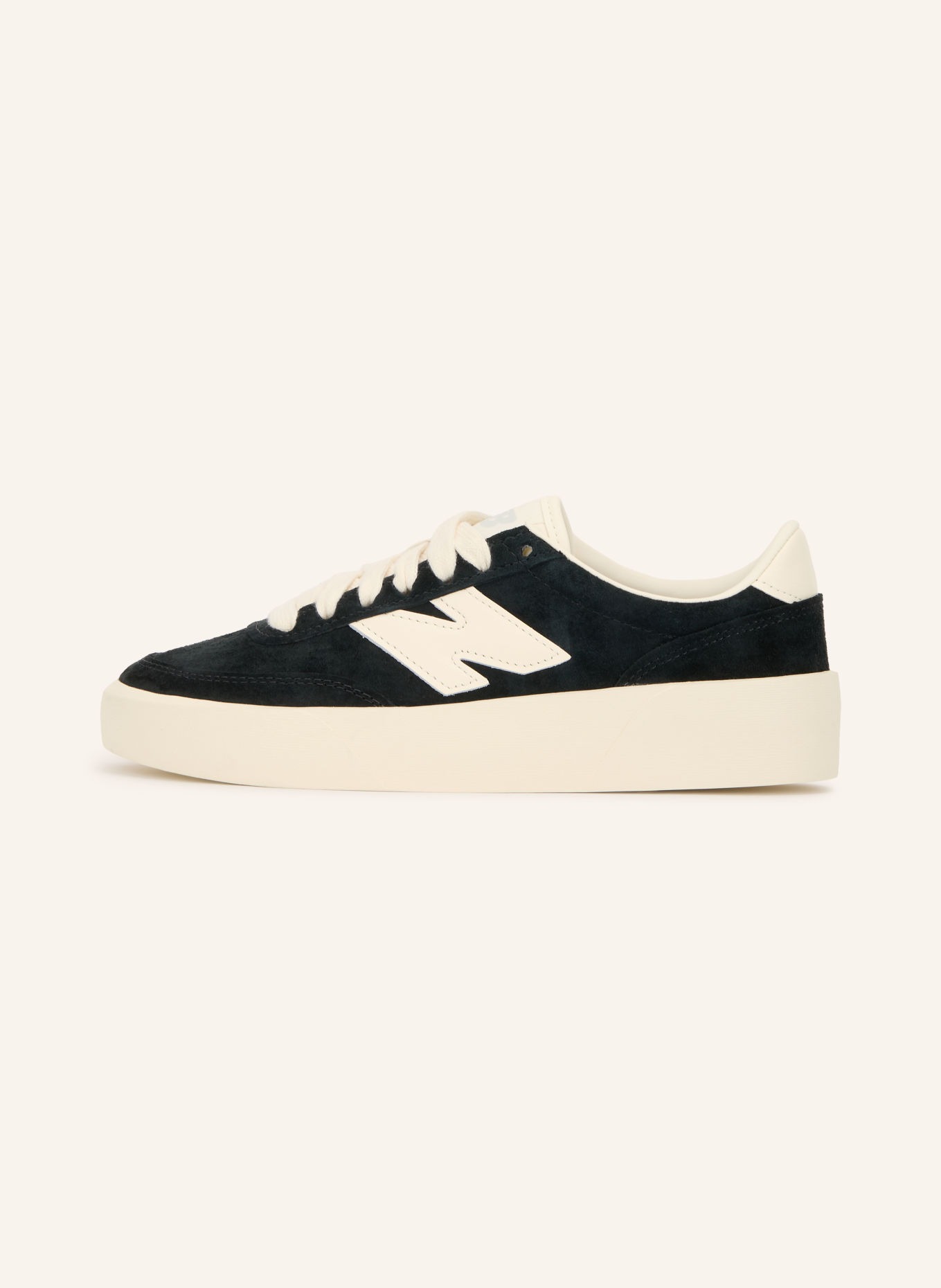 new balance Sneaker 750: SCHWARZ / CREME