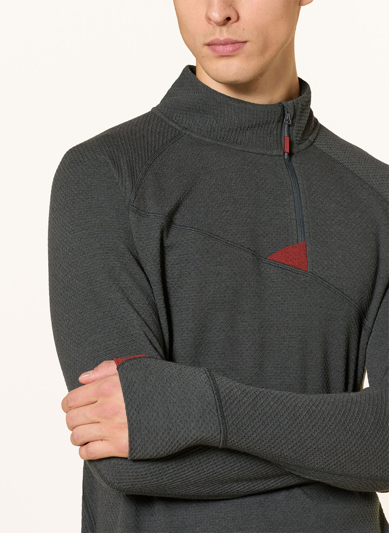 Klättermusen Midlayer HUGE: ZWART