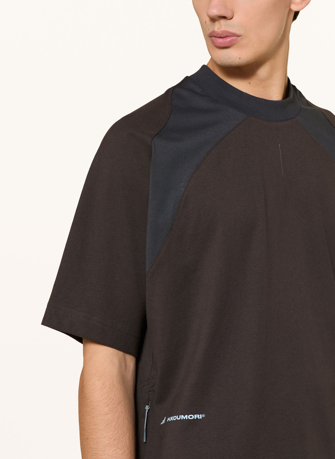 adidas HERMANOS KOUMORI T-shirt: DARK BROWN / DARK GRAY