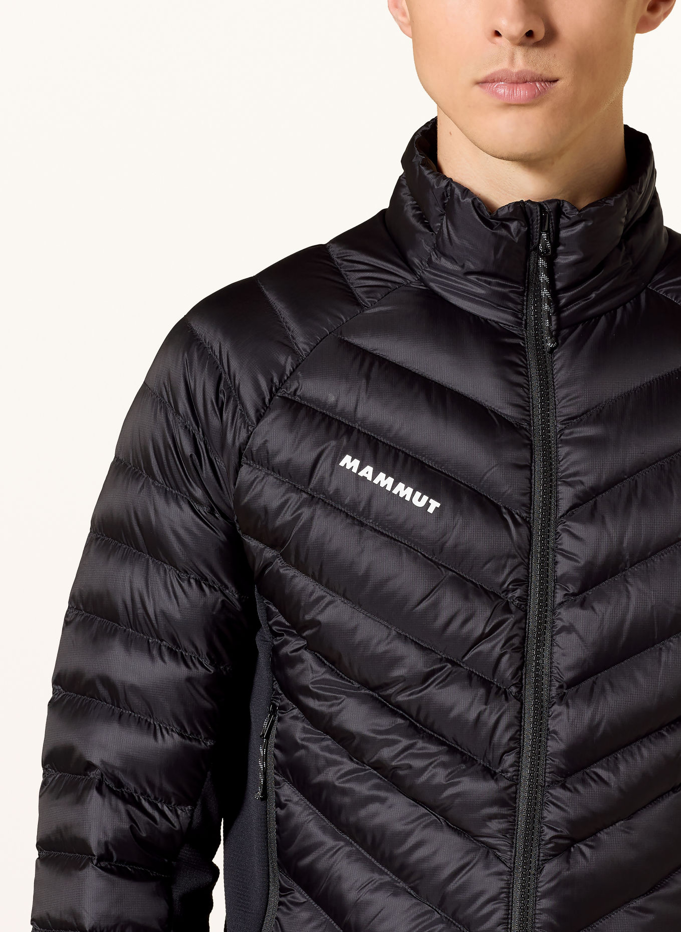 MAMMUT BROAD PEEK IN Hybrid Down Jacket: BLACK