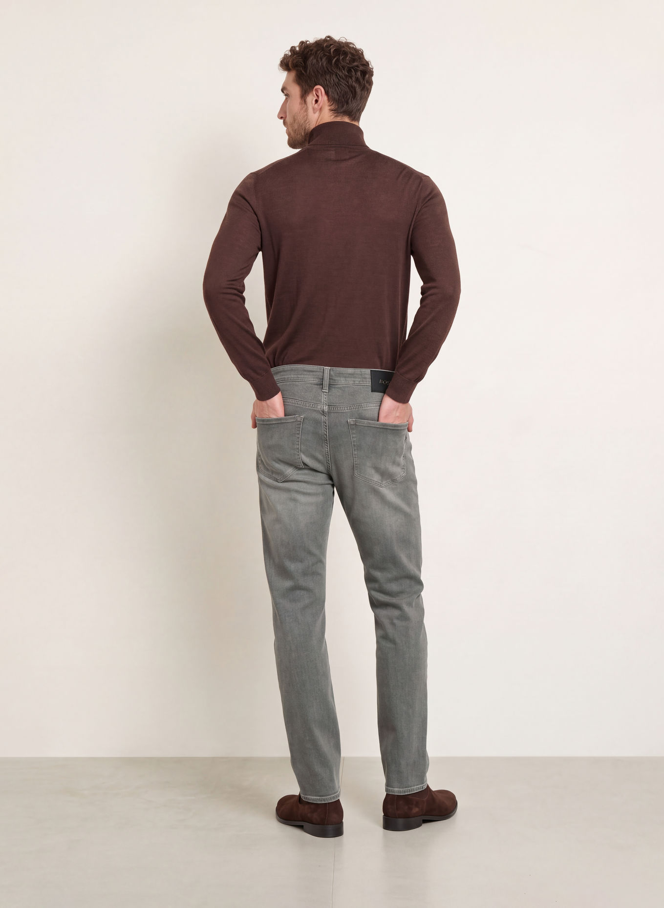 BOSS OGDEN Straight-Fit Jeans: 035 MEDIUM GREY