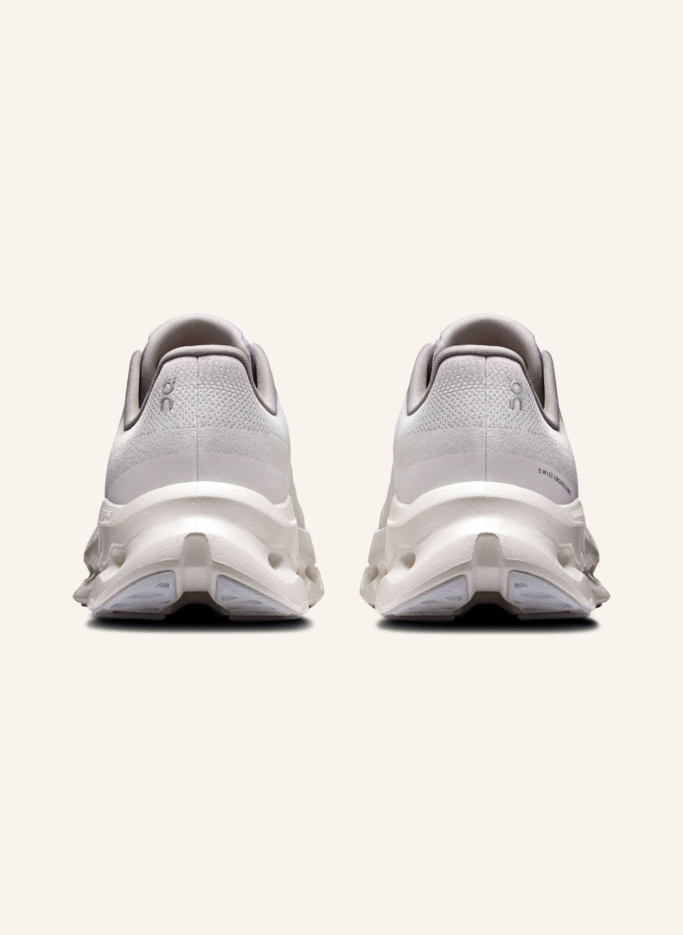 On Adidași CLOUDTILT: GRI / ARGINT / GRI DESCHIS