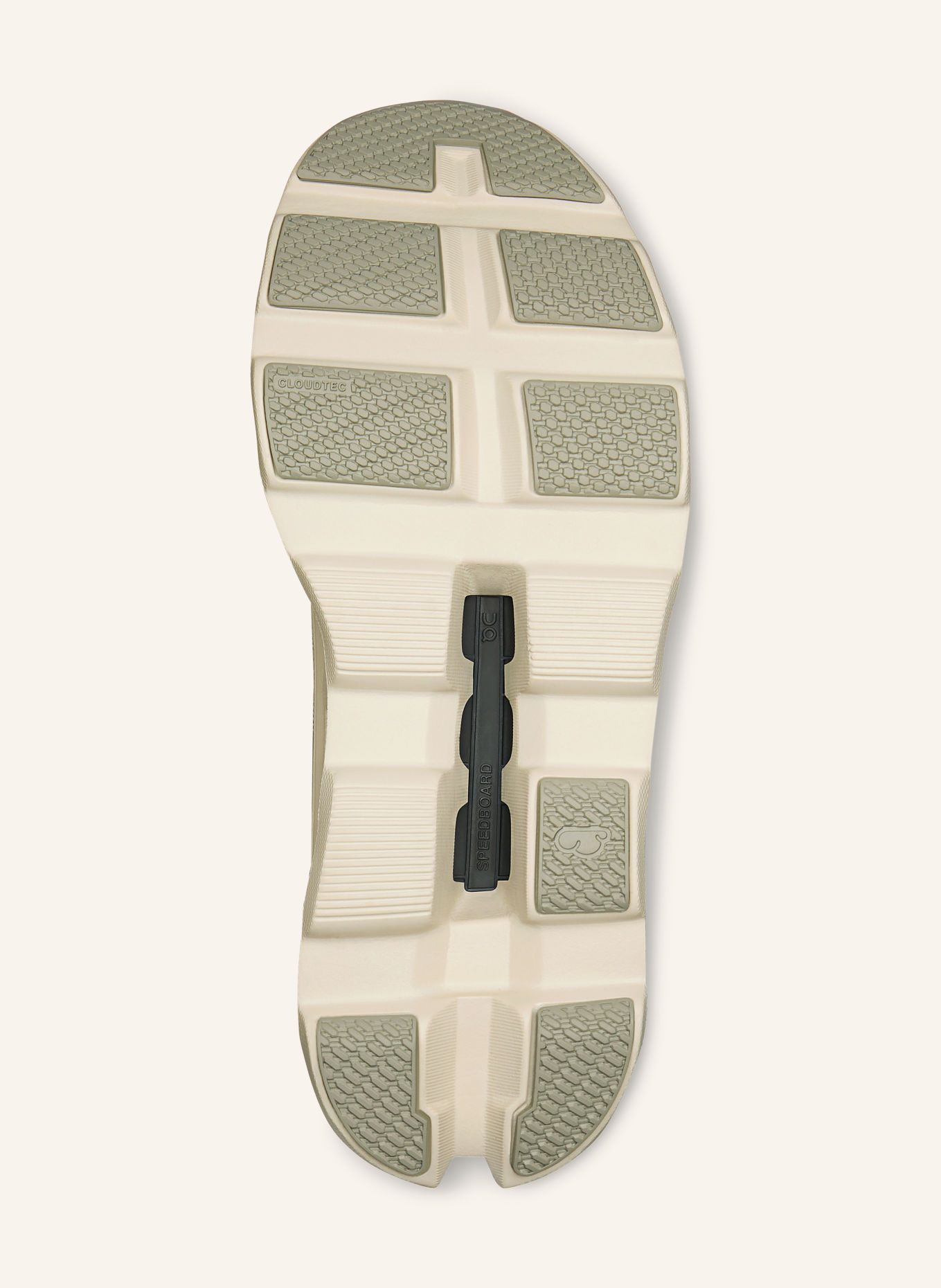 On Adidași CLOUDMONSTER 1 WP: BEJ / VERDE DESCHIS