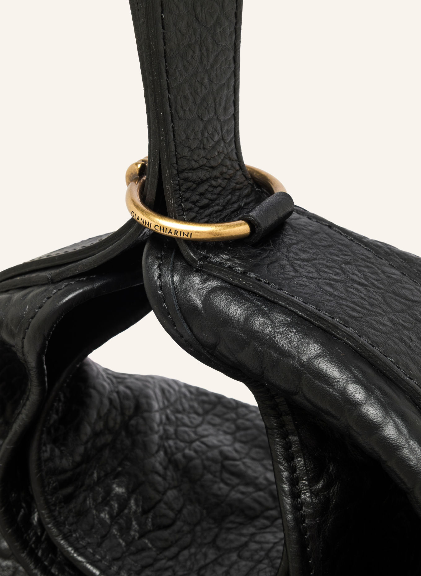 GIANNI CHIARINI Beuteltasche CARLA: SCHWARZ / GOLD