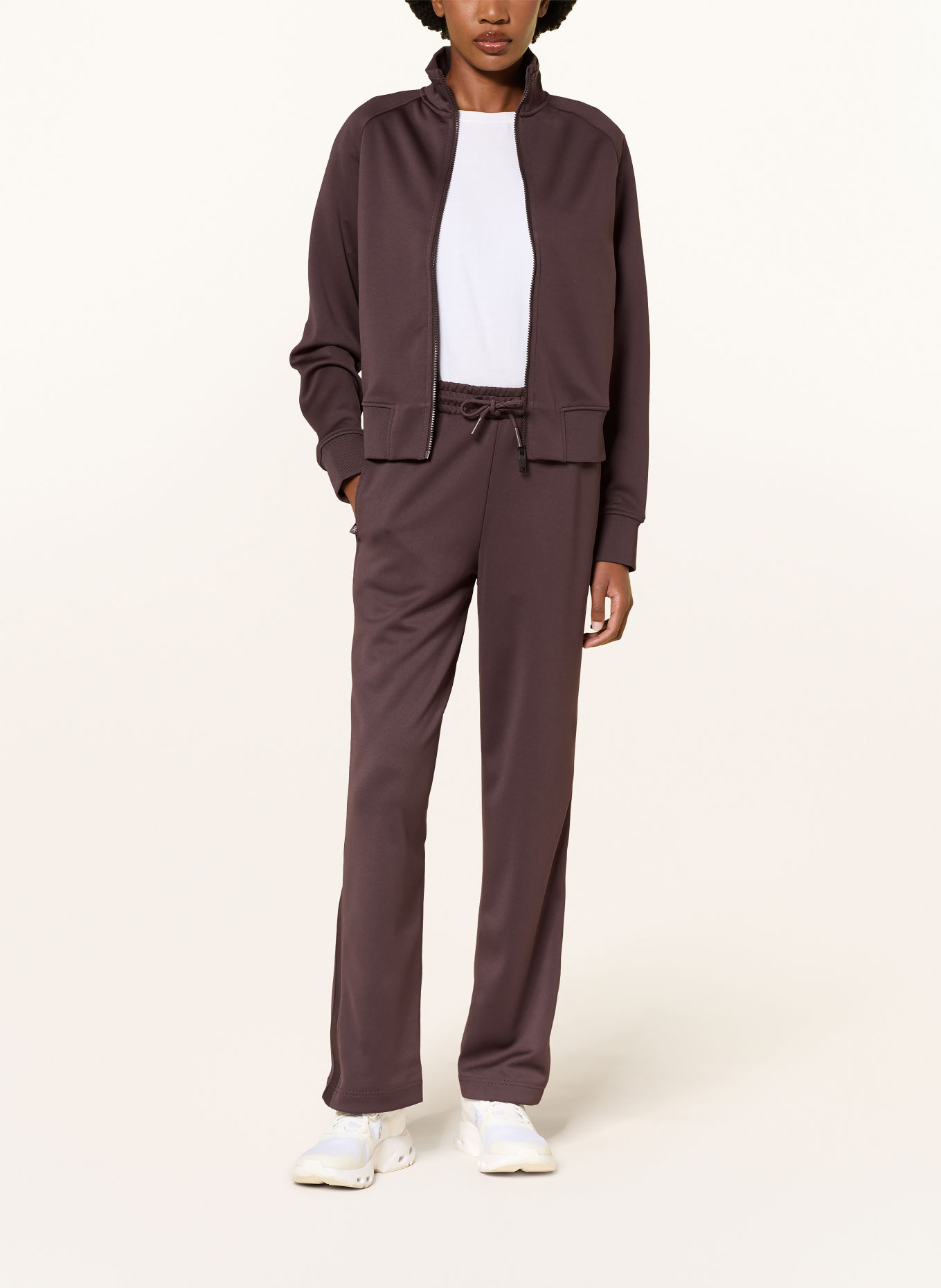 On COURTSIDE Sweatpants: BROWN