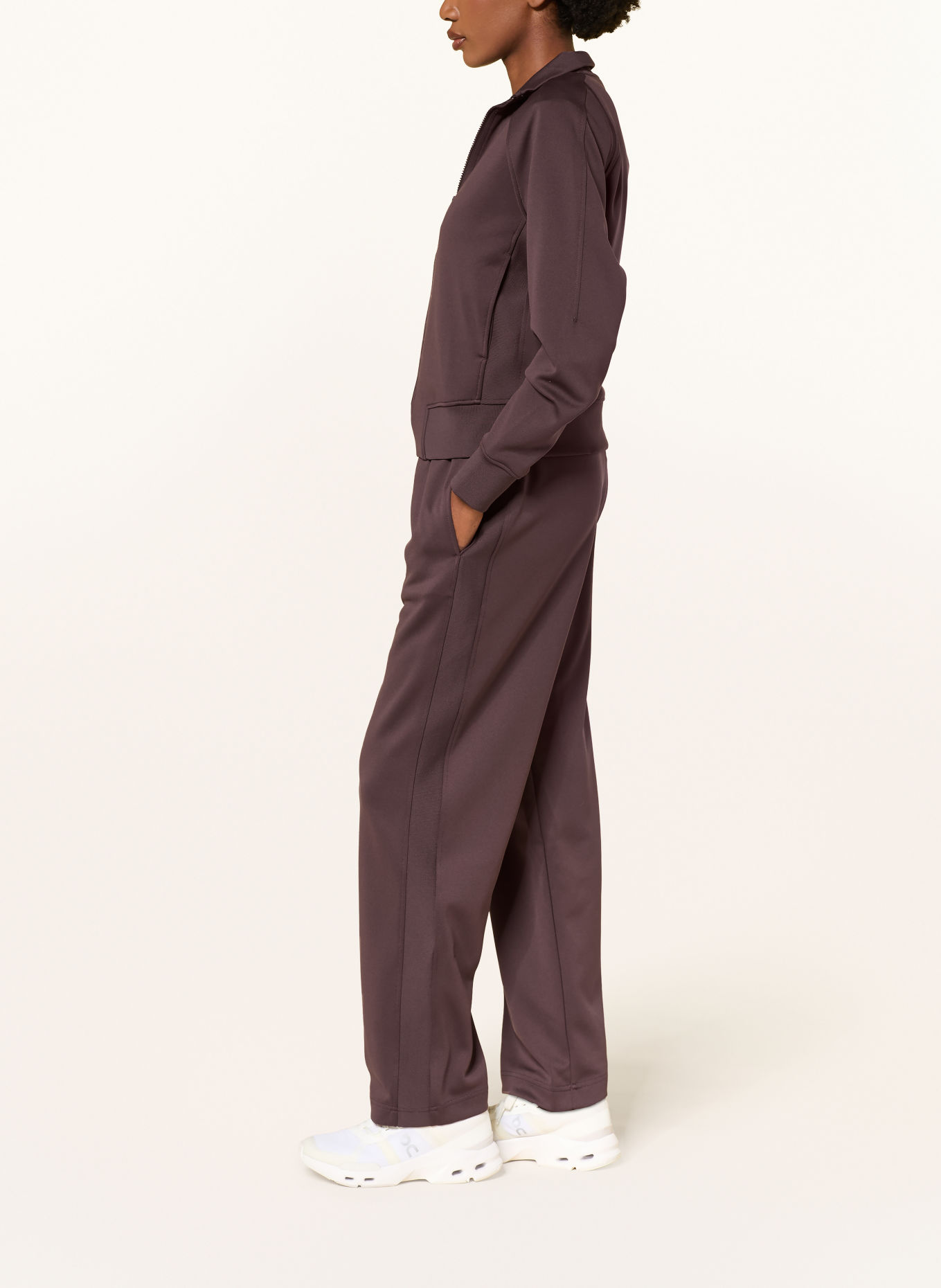On COURTSIDE Sweatpants: BROWN