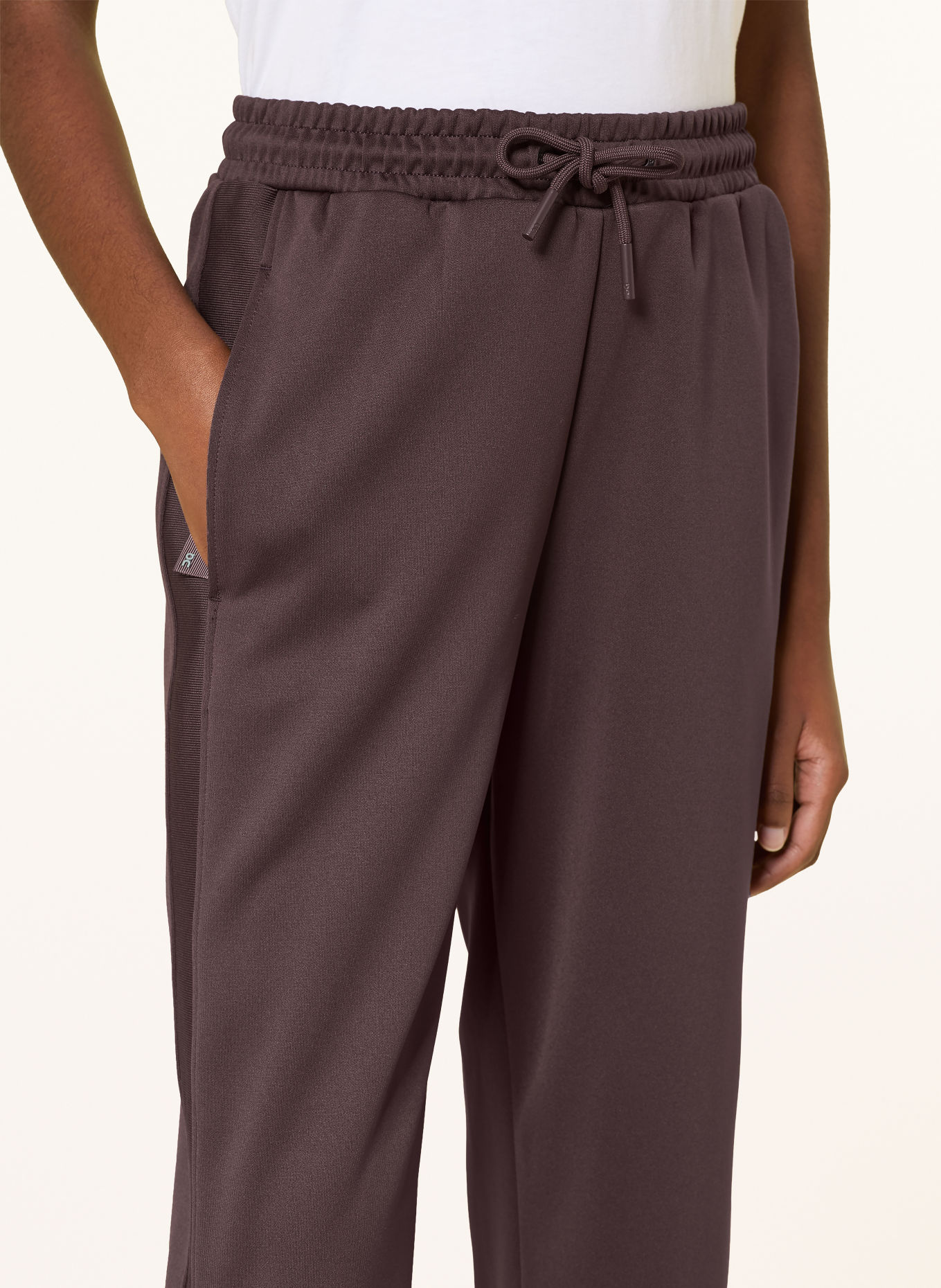 On COURTSIDE Sweatpants: BROWN