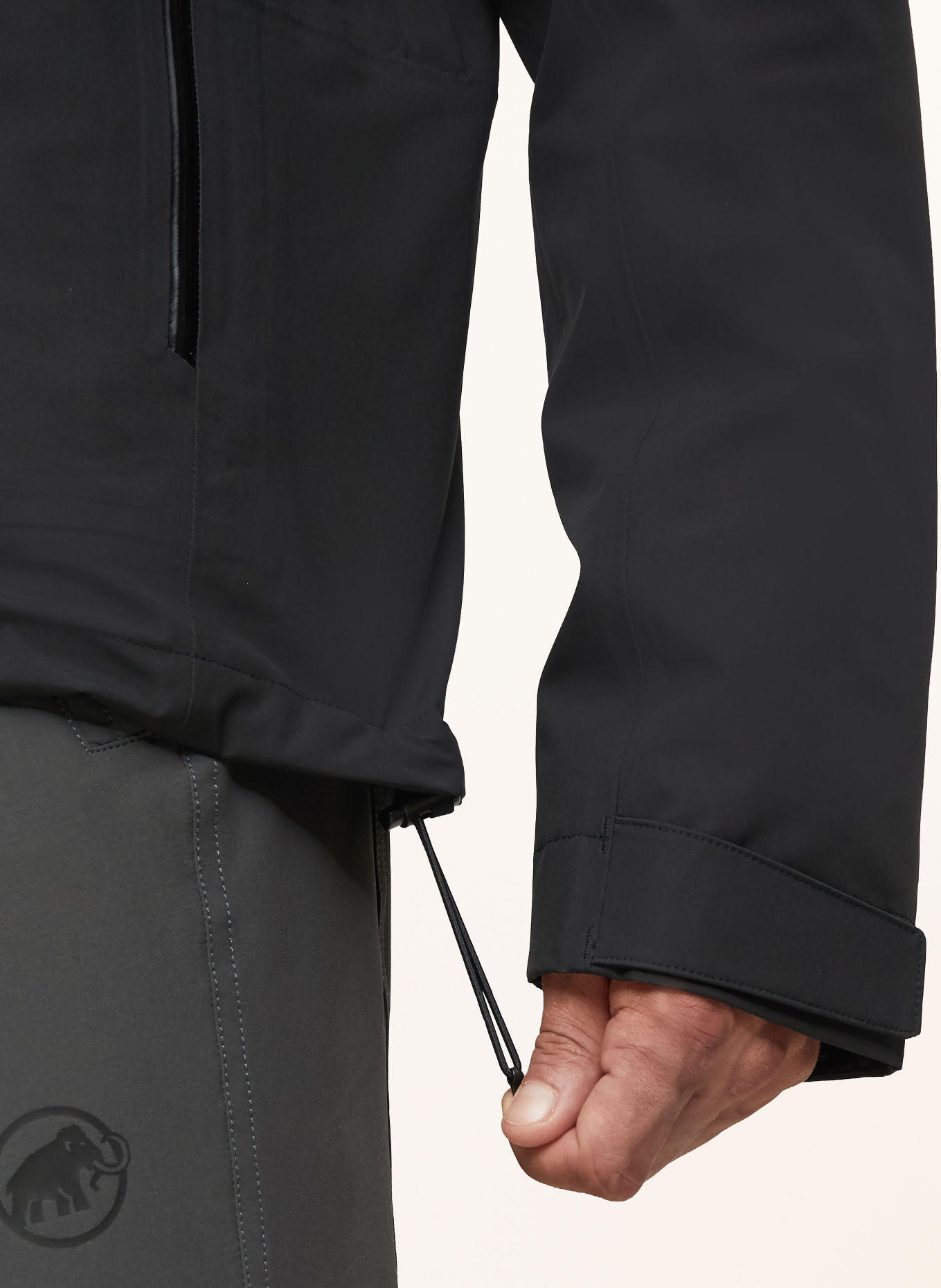MAMMUT LINARD GUIDE 2-in-1 jacket: BLACK