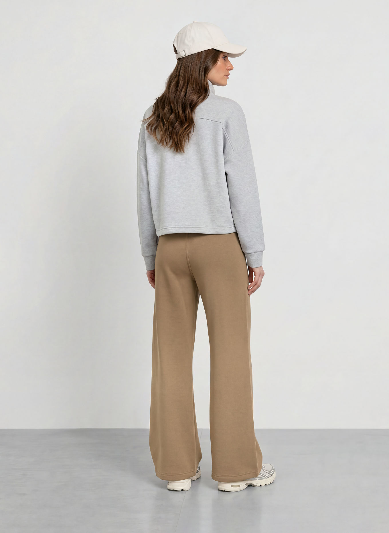 UNDER ARMOUR Sweatpants UNSTOPPABLE FLC OPEN: KHAKI