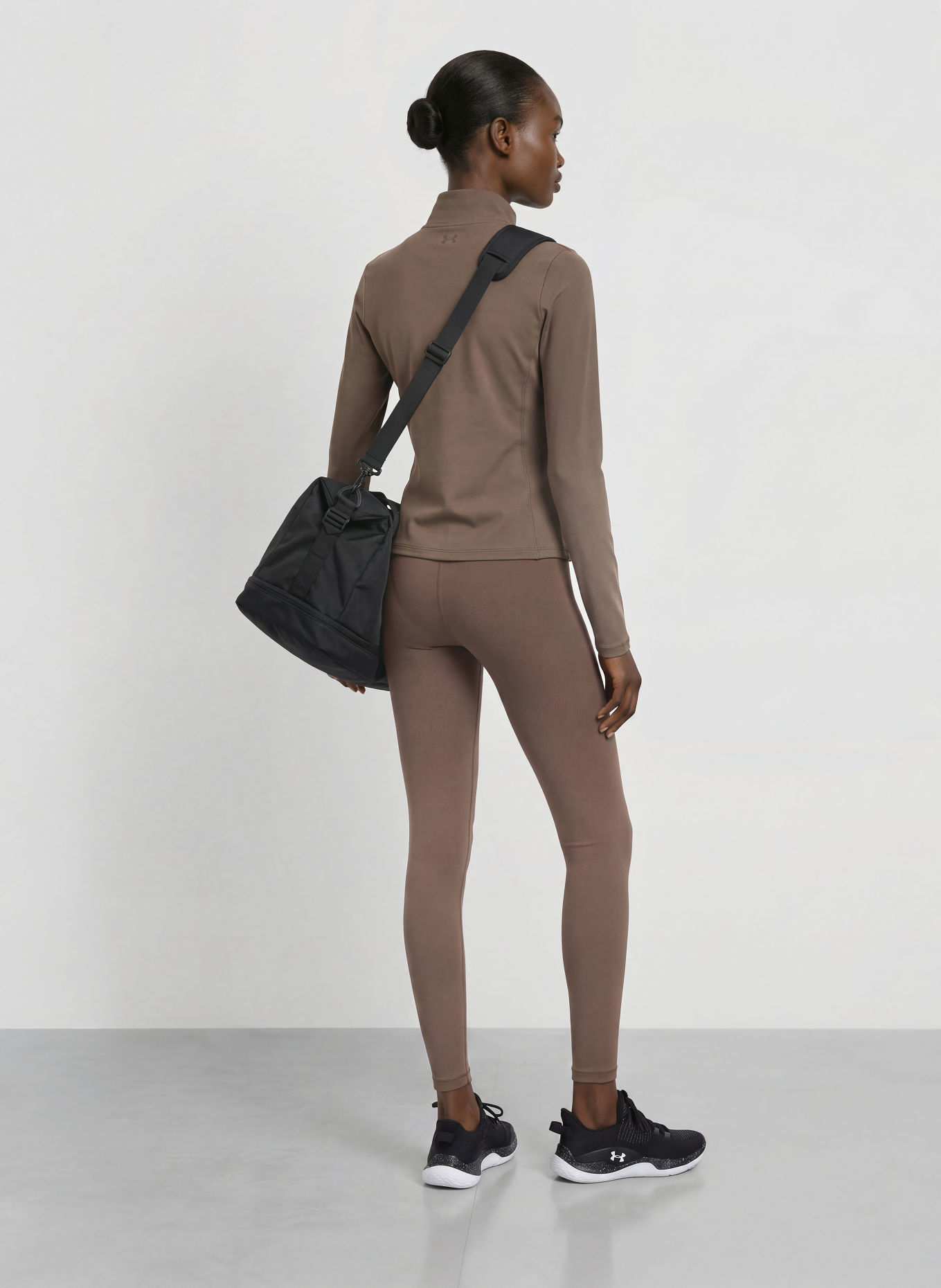 UNDER ARMOUR UA MERIDIAN Training jacket: BROWN