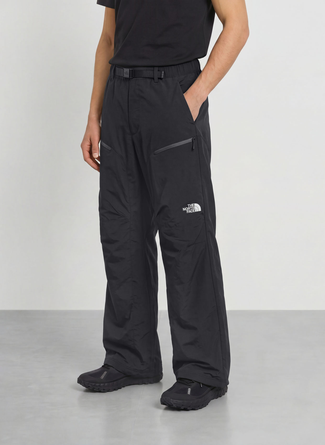 THE NORTH FACE NSE Hiking Pants: BLACK