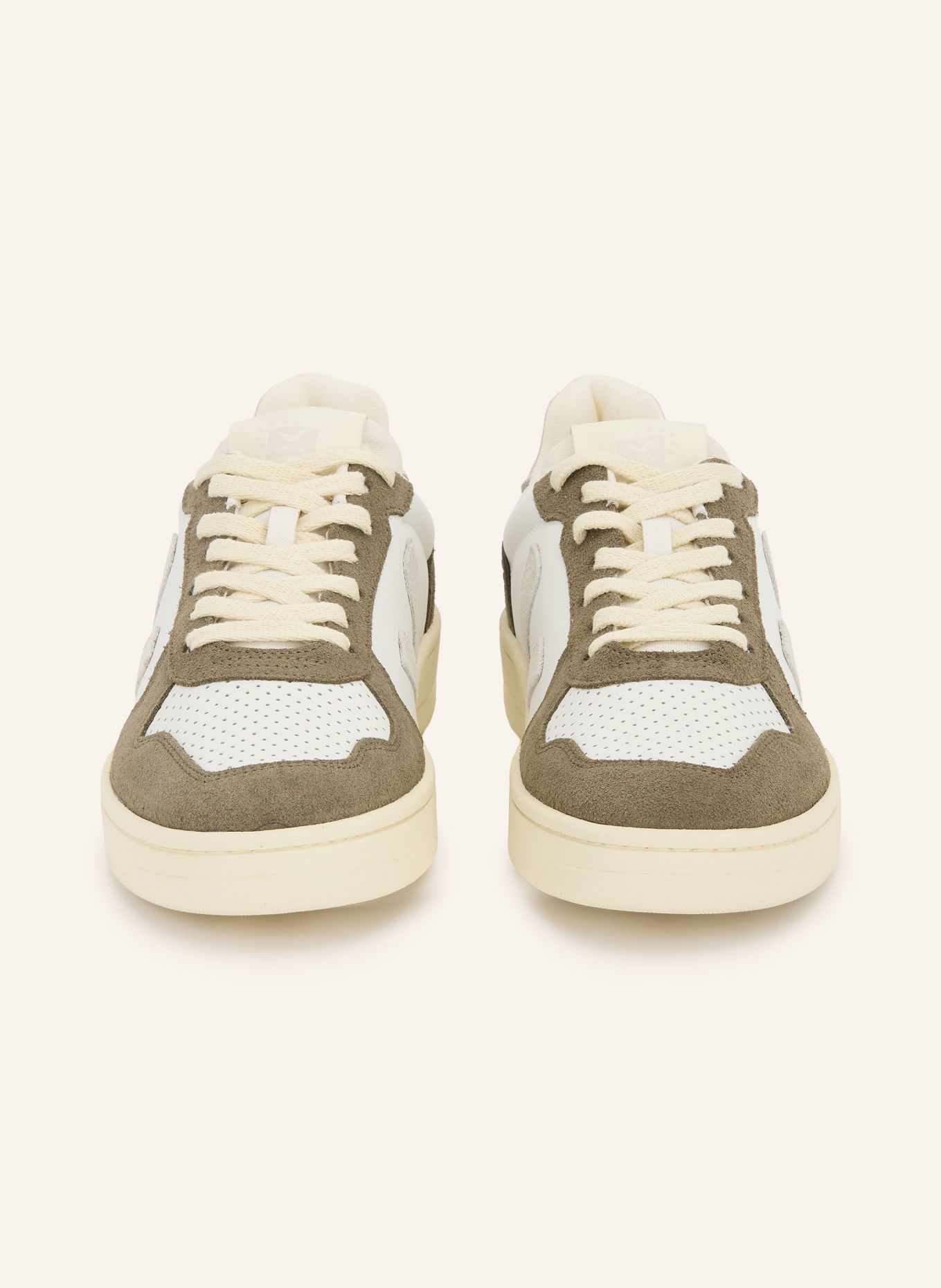 VEJA V-82 Sneakers: CREAM / LIGHT GRAY / KHAKI