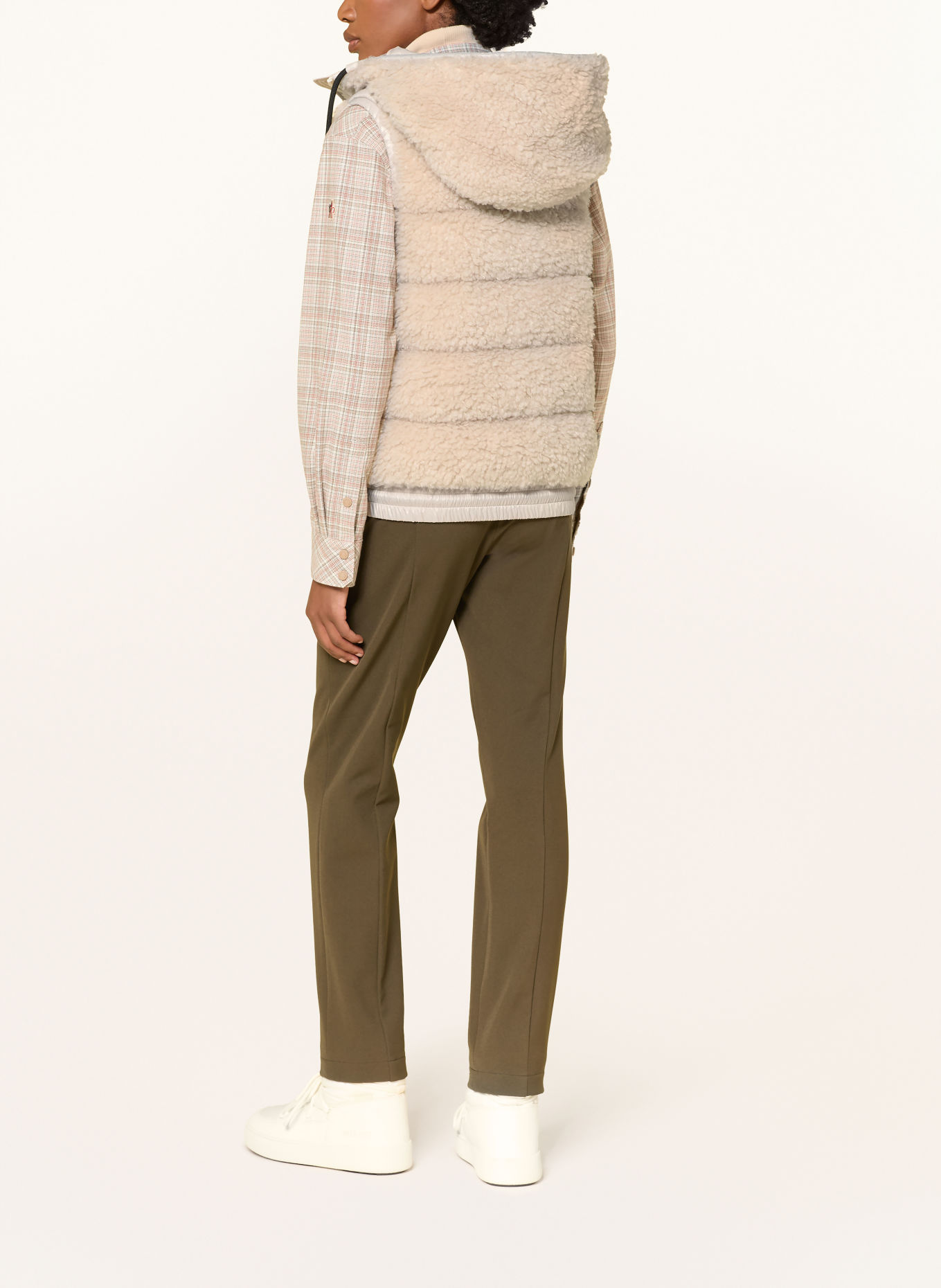 MONCLER GRENOBLE Daunenweste in Teddyfell-Optik: CREME