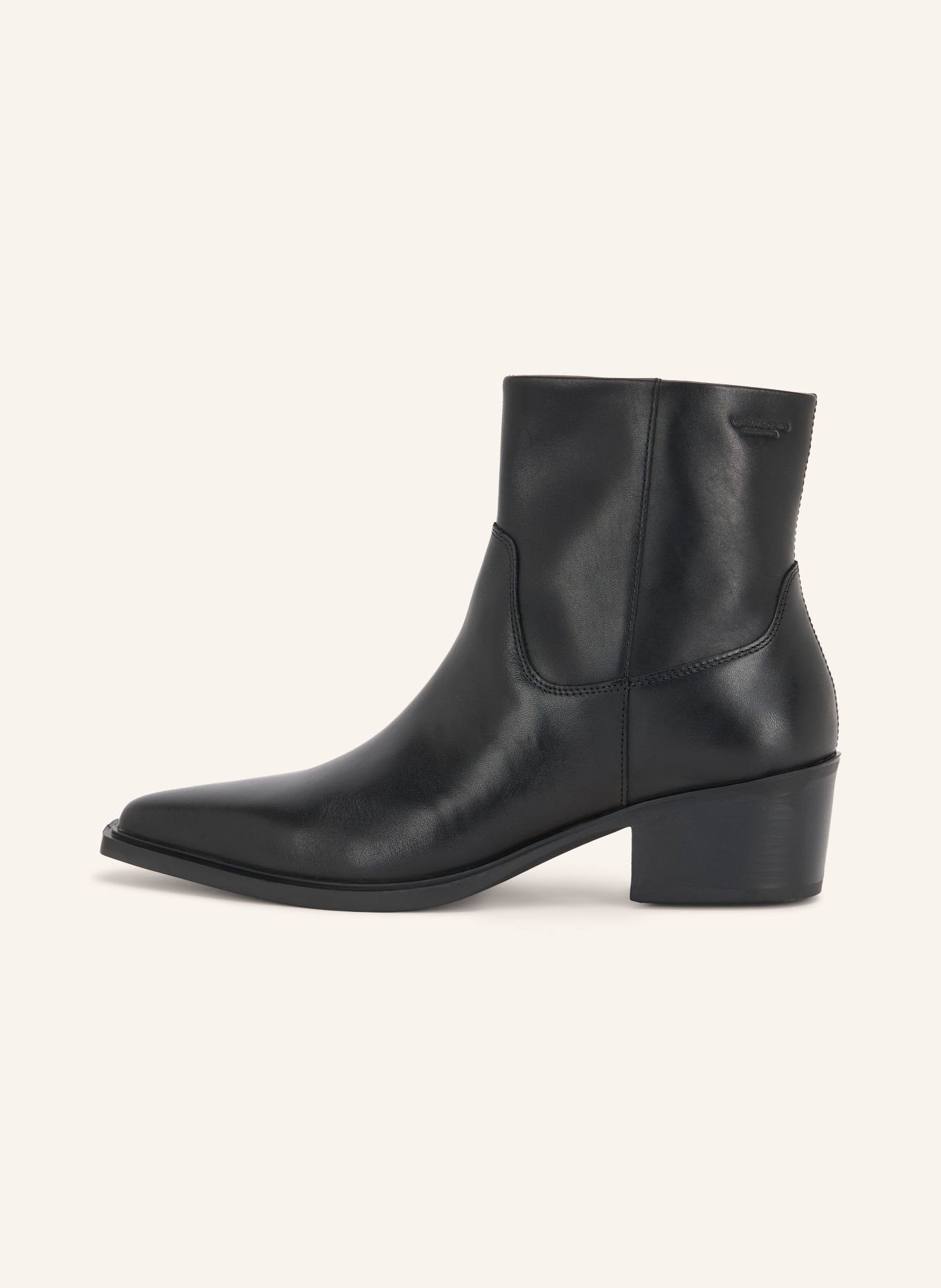VAGABOND SHOEMAKERS KELSEY Ankle boots: BLACK