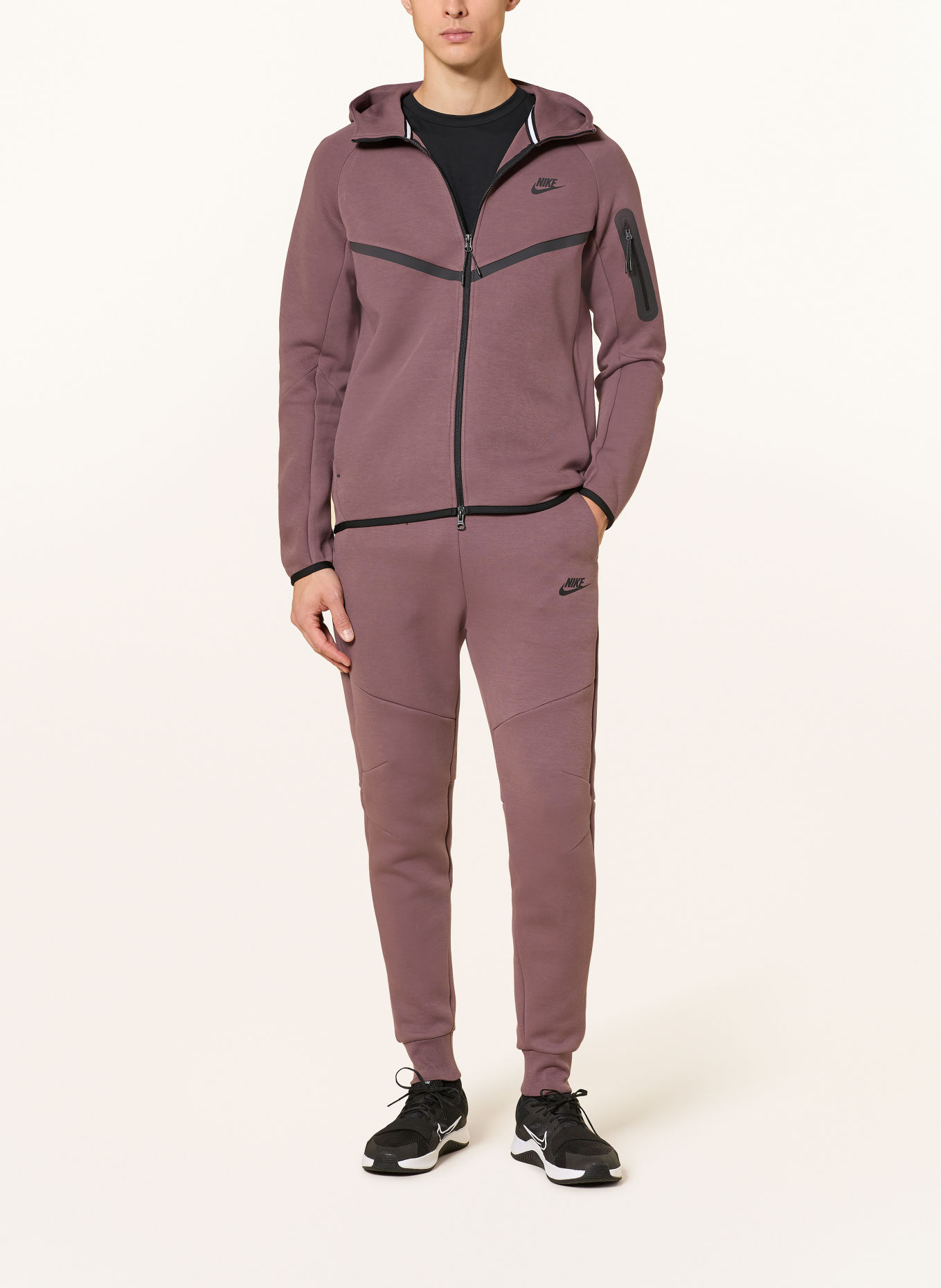 Nike Sweatpants-träningsbyxor: GAMMALROSA