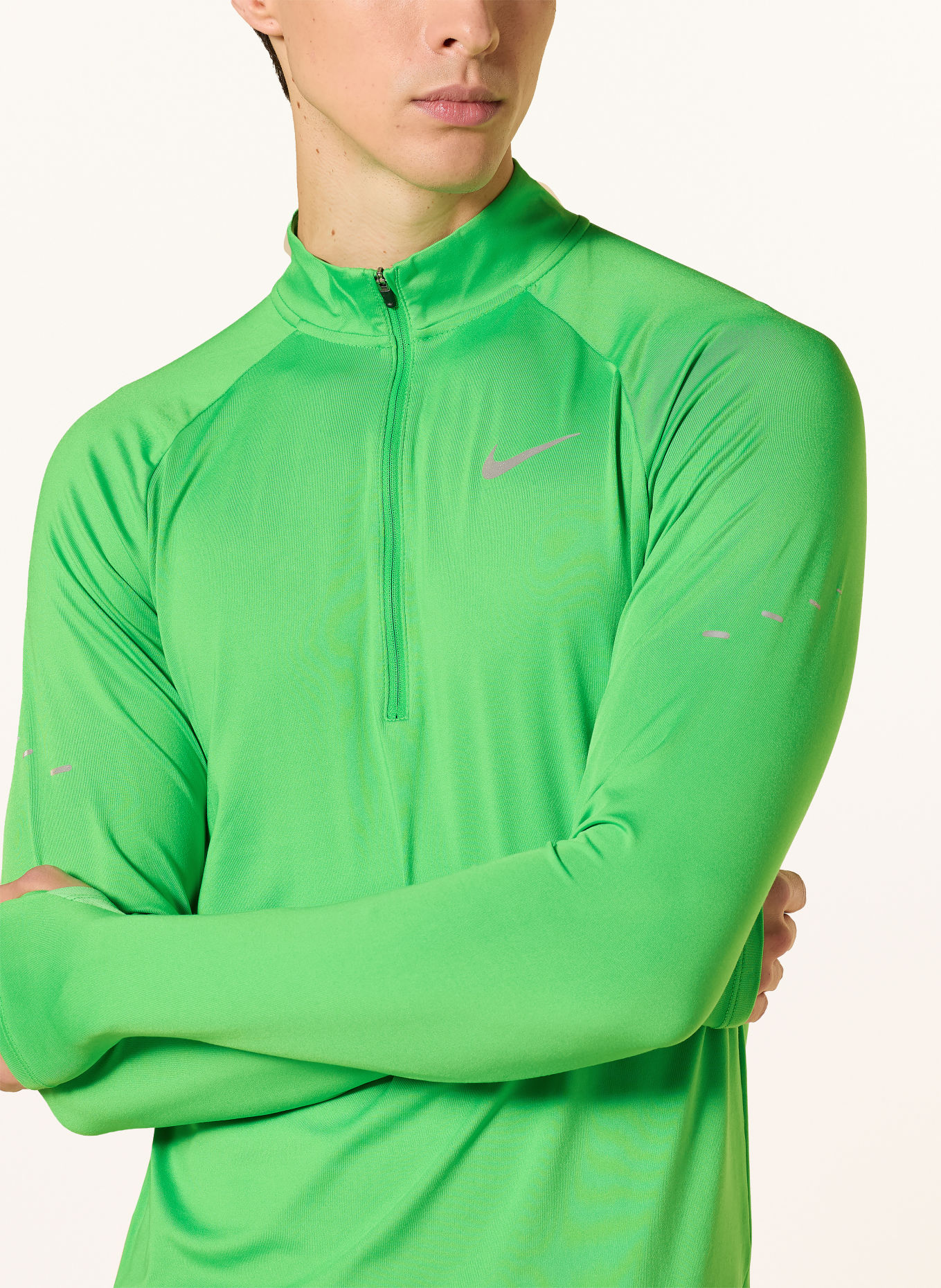 Nike STRIDE Functional Shirt: NEON GREEN