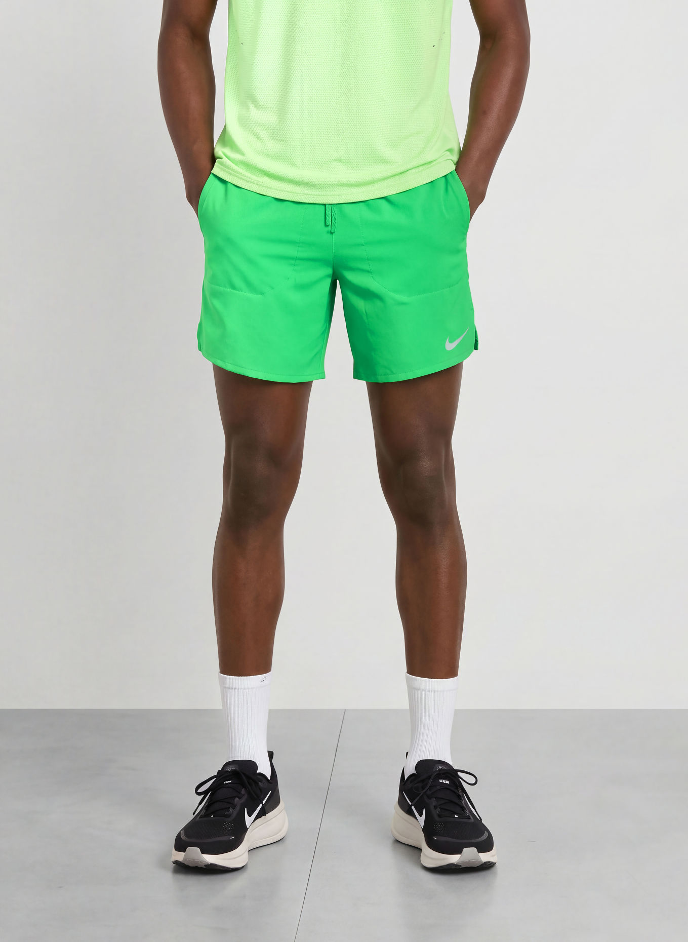 Nike STRIDE 2-in-1 running shorts: NEON GREEN