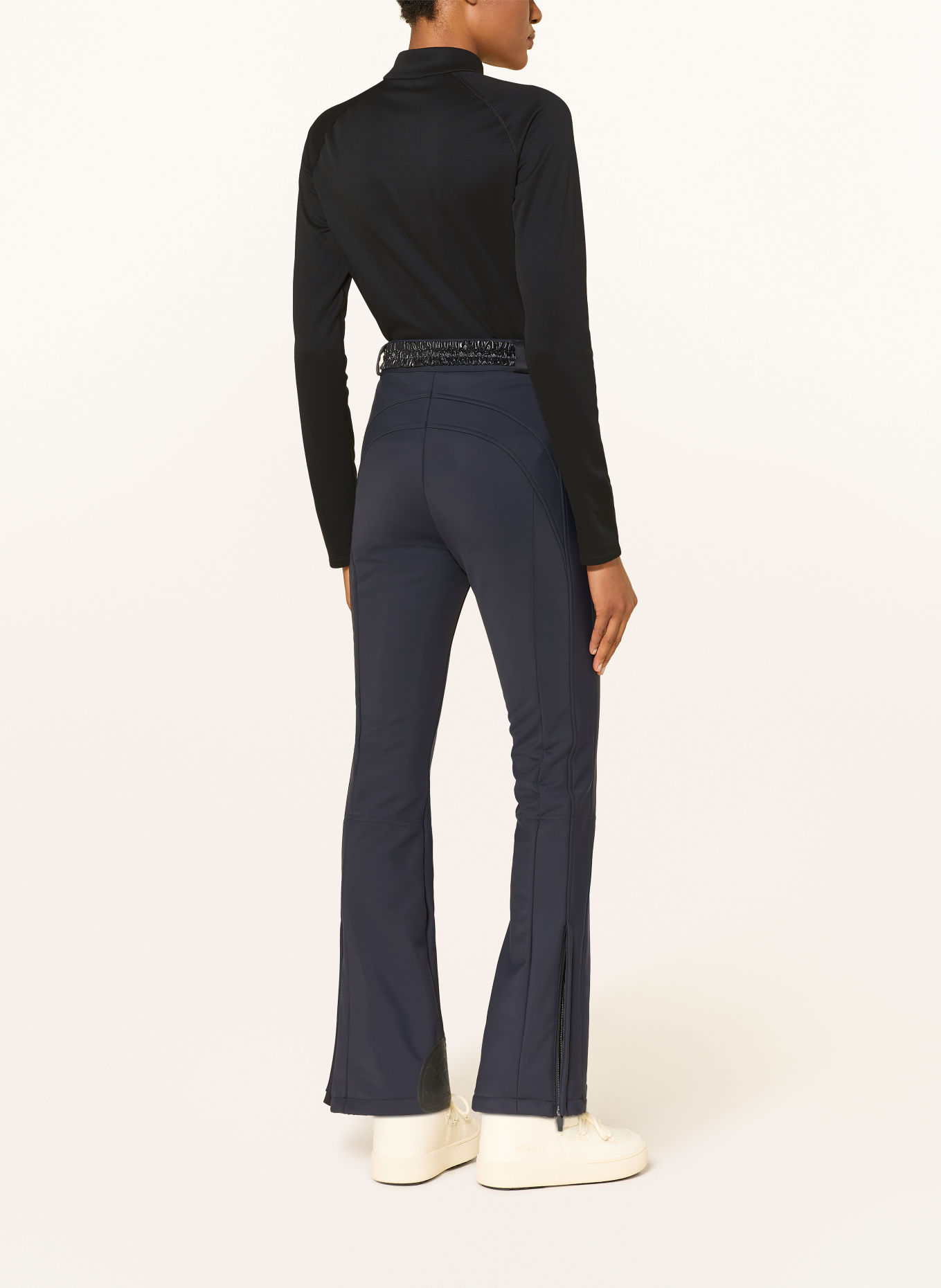 odlo Veste de couche intermédiaire ESSENTIAL: NOIR