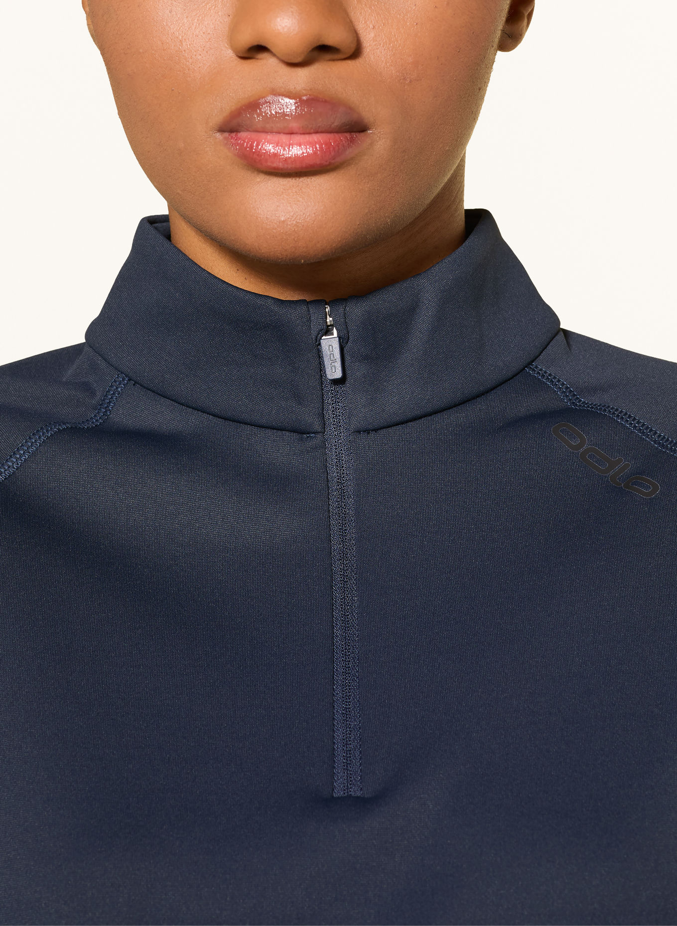 odlo Couche intermédiaire ESSENTIAL: BLEU FONCÉ