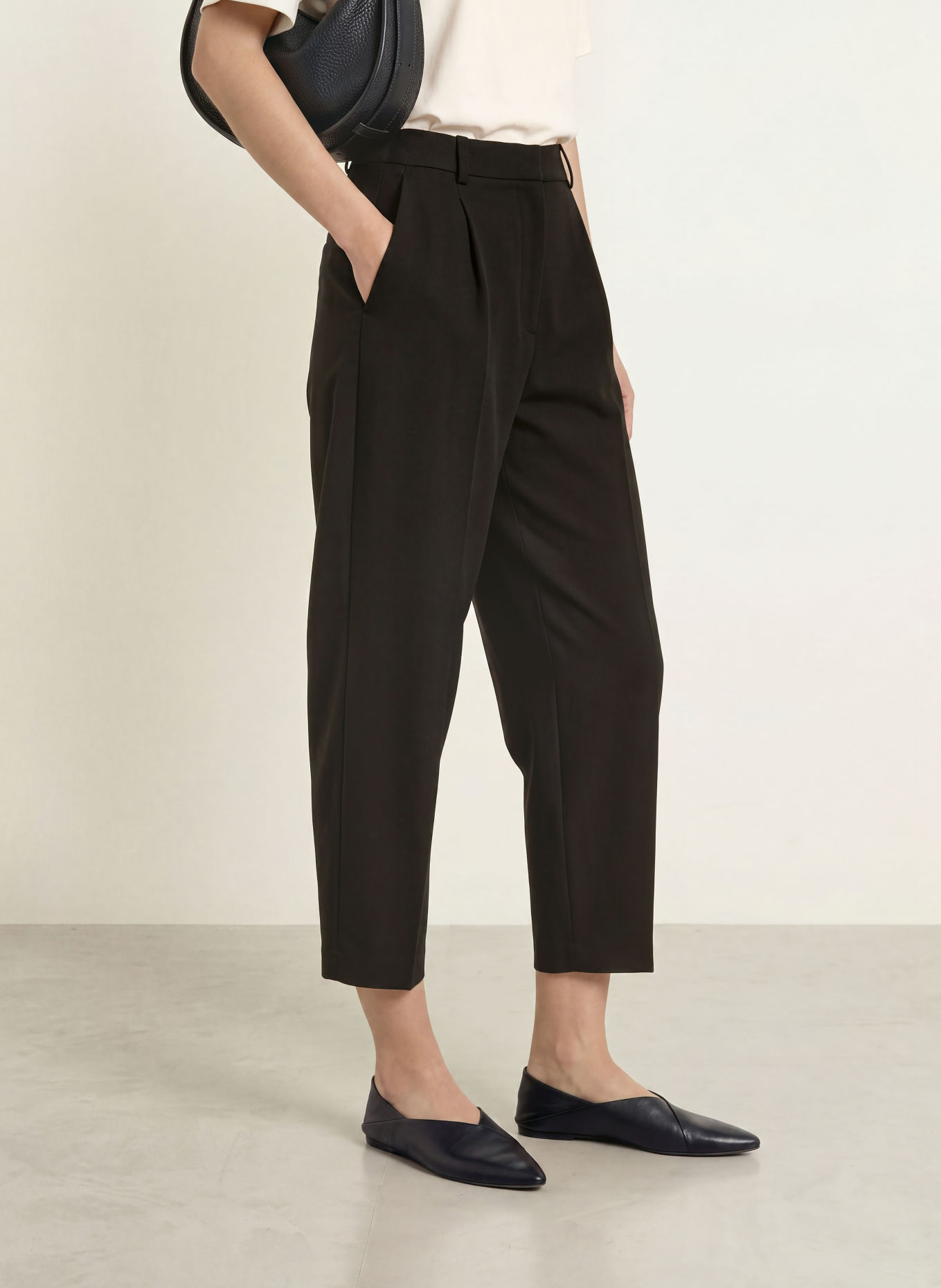 Part Two DOMENIC 7/8-length trousers: BLACK
