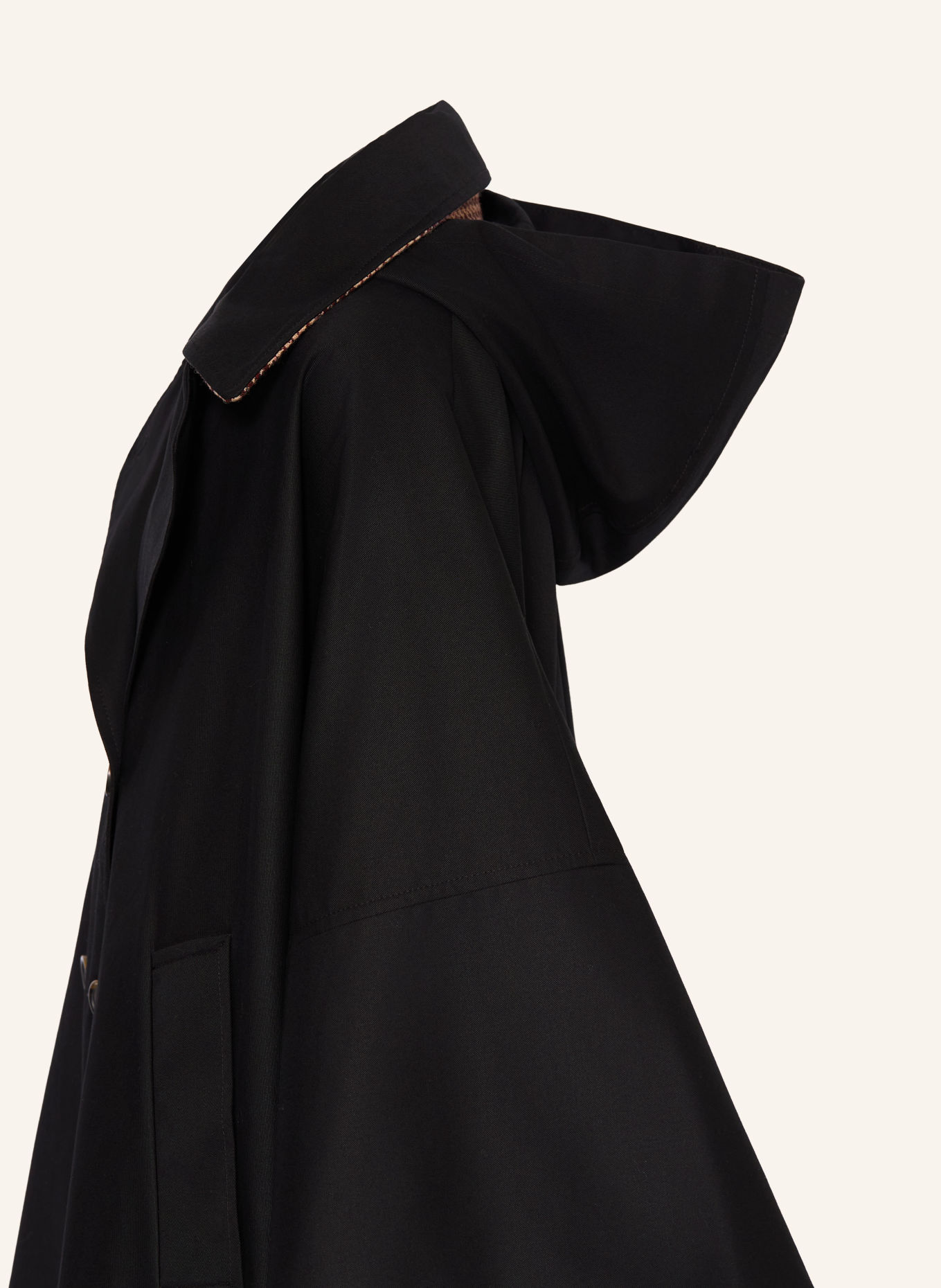 Chloé Cape: SCHWARZ / CAMEL / DUNKELROT