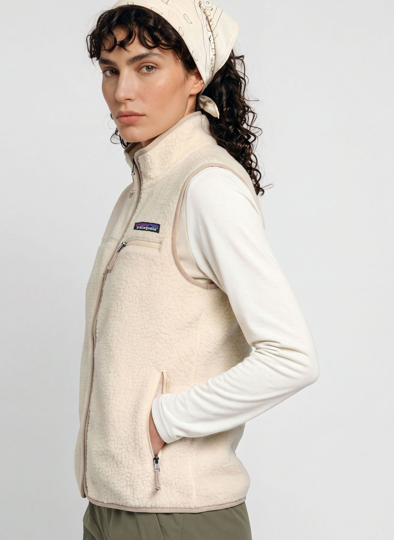 patagonia RETRO PILE Fleece Vest: CREAM / BEIGE
