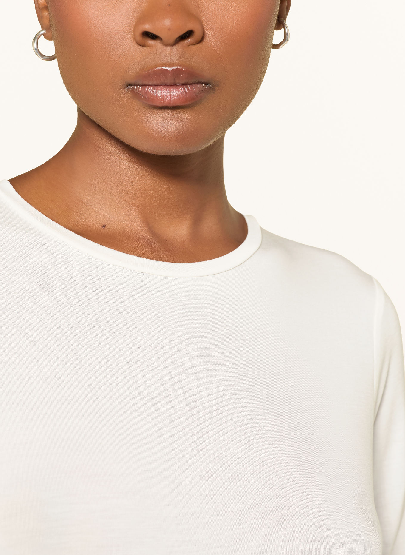 windsor. T-shirt: WIT