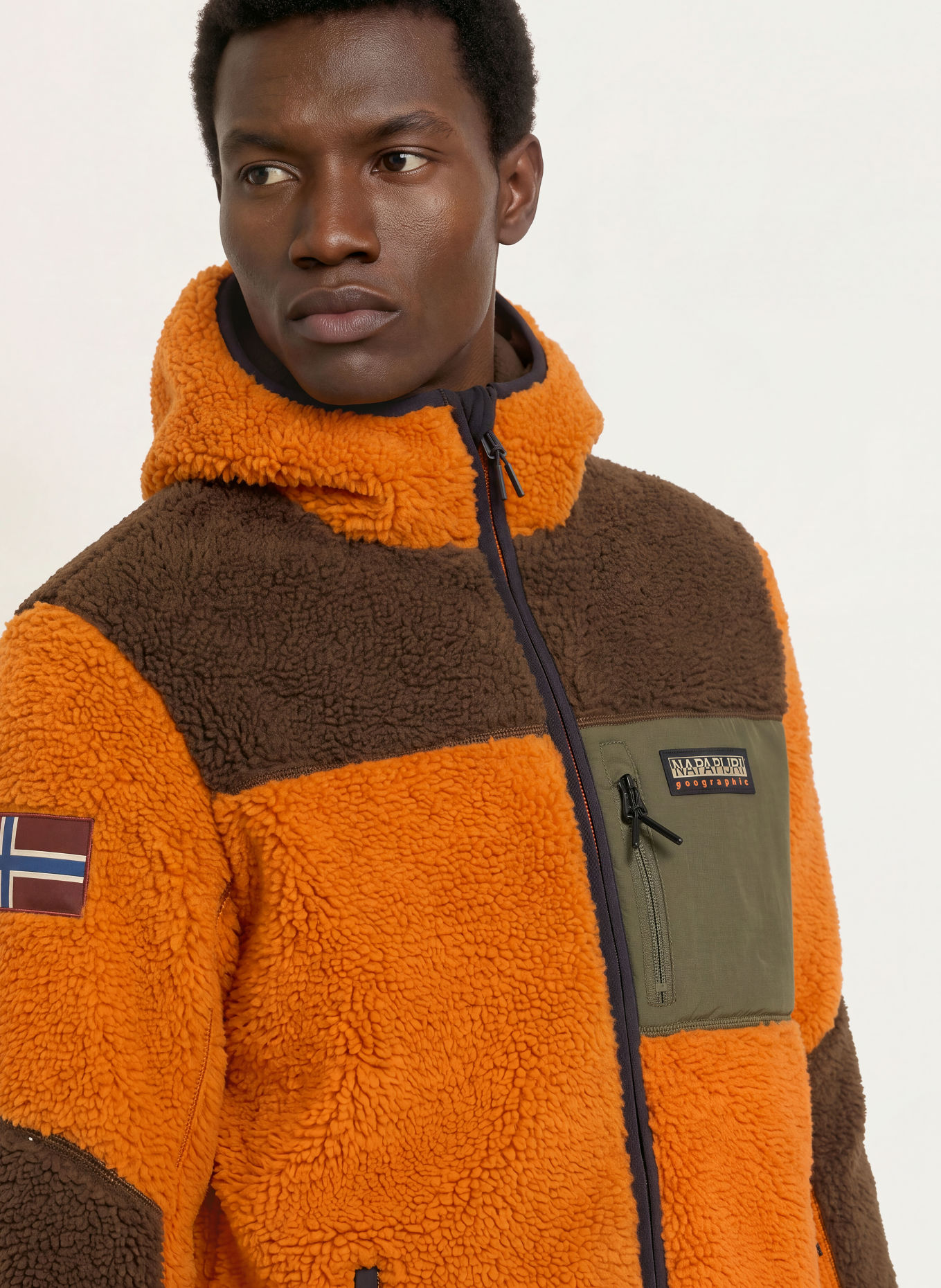 NAPAPIJRI Veste polaire YUPIK: ORANGE / MARRON FONCÉ / KAKI