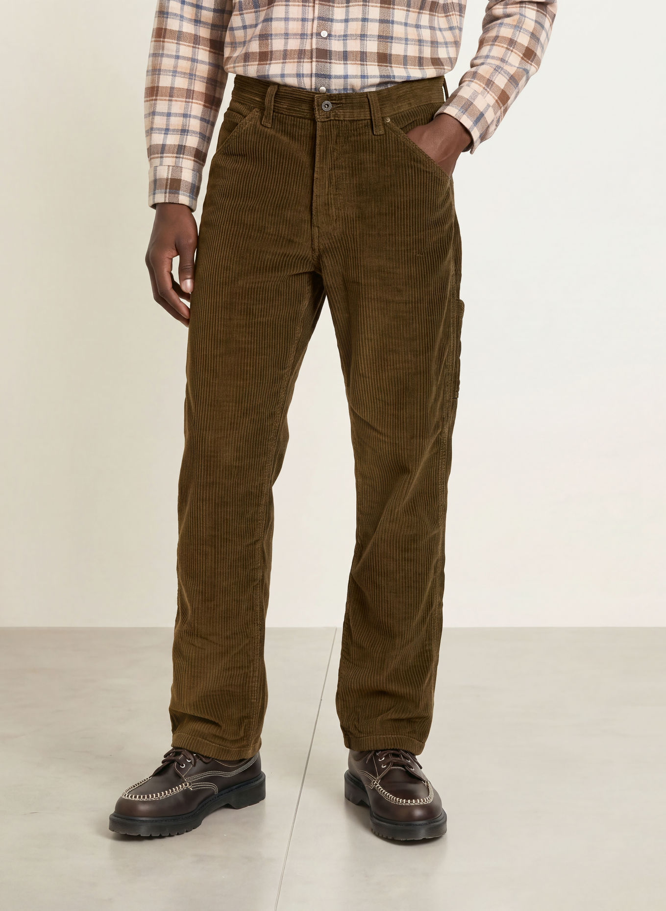 Levi's® Cordhose 568™ LOOSE STRAIGHT CARPENTER Regular Fit: BRAUN
