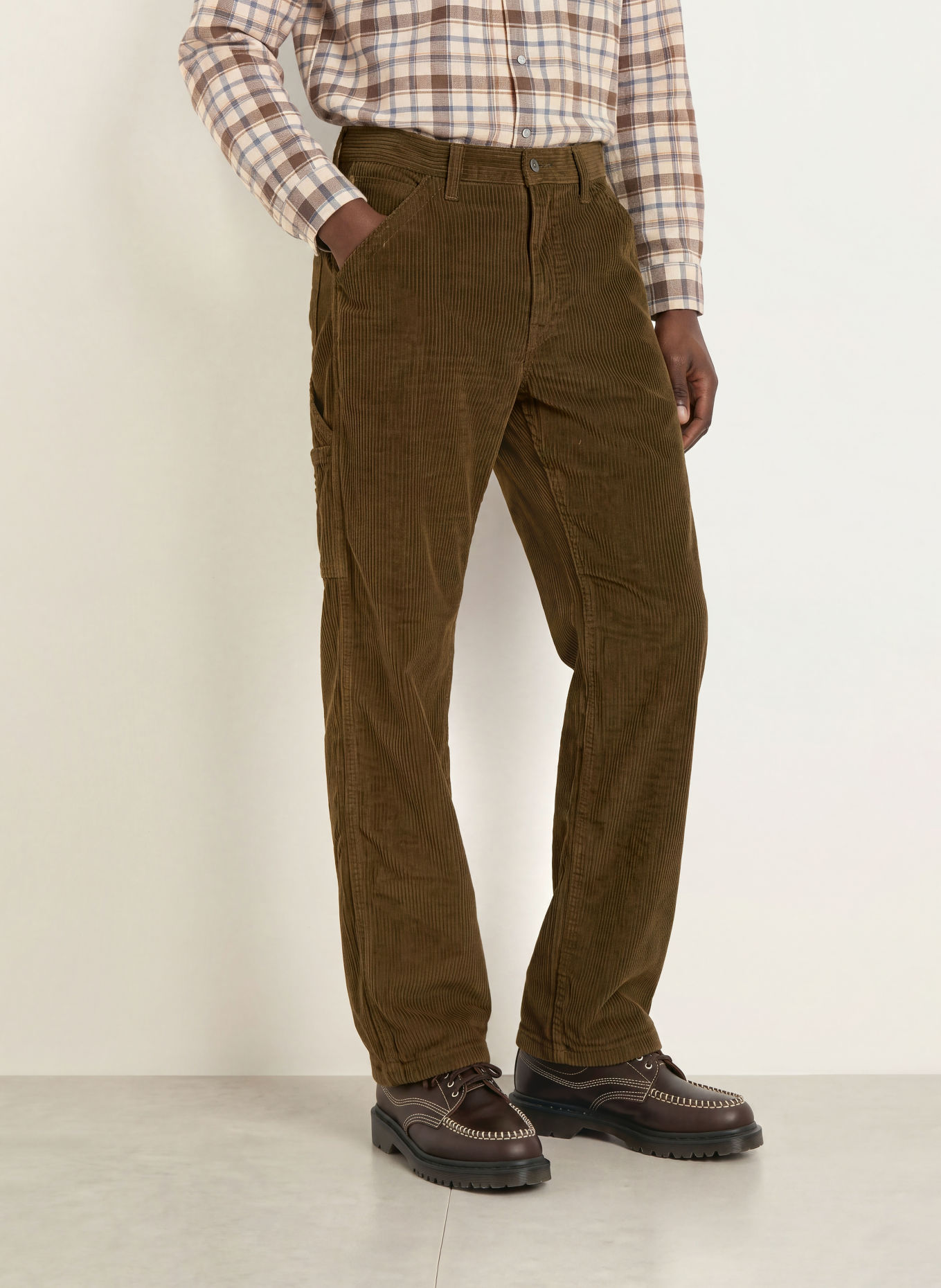 Levi's® Cordhose 568™ LOOSE STRAIGHT CARPENTER Regular Fit: BRAUN