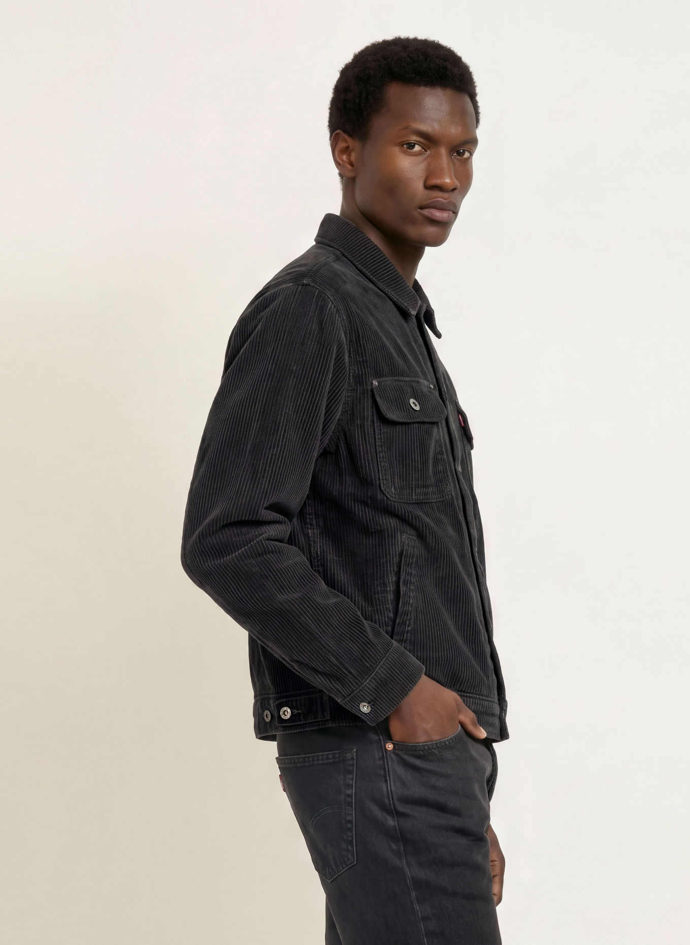 Levi's® Corduroy-overjacket SUNRISE TRUCKER: ZWART