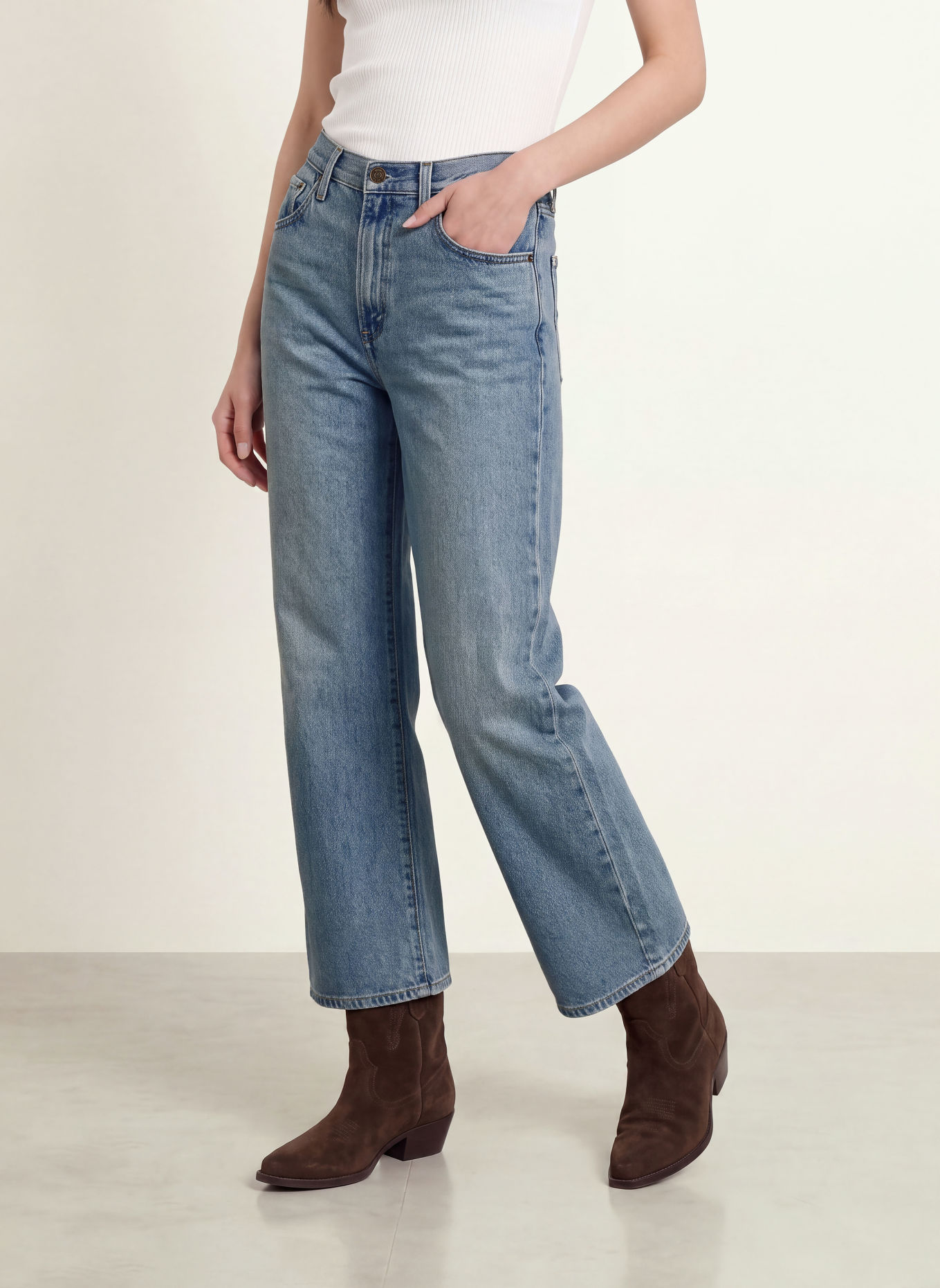 Levi's® Jean wide leg: 02 Med Indigo - Worn In