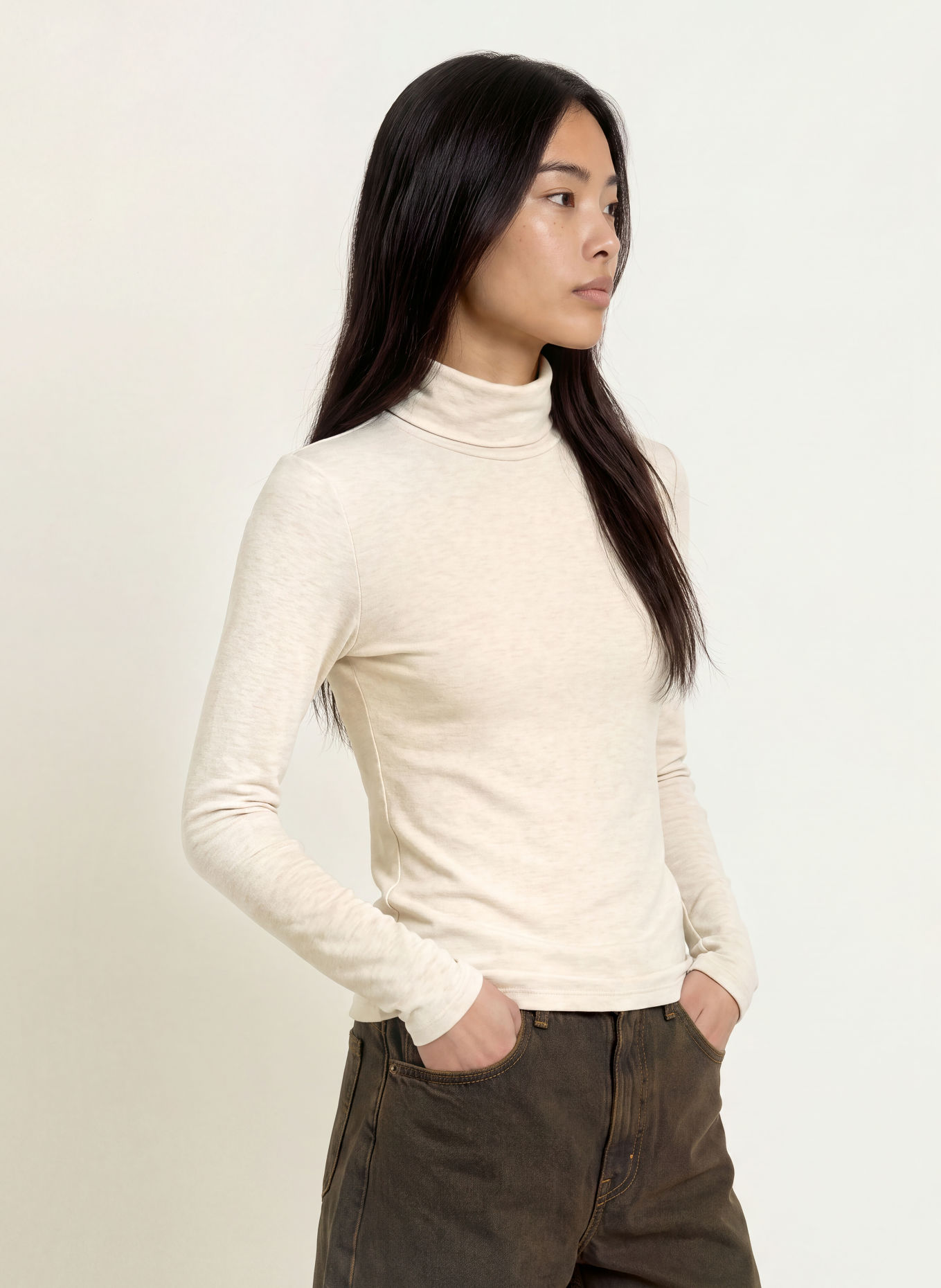 Levi's® Haut à col roulé: BEIGE