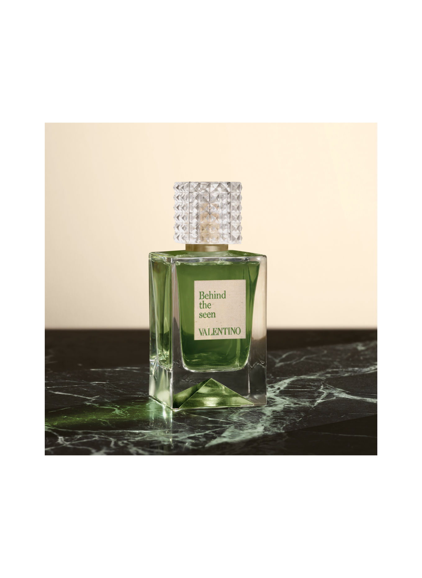 VALENTINO PARFUMS ANATOMY OF DREAMS - BEHIND THE SEEN