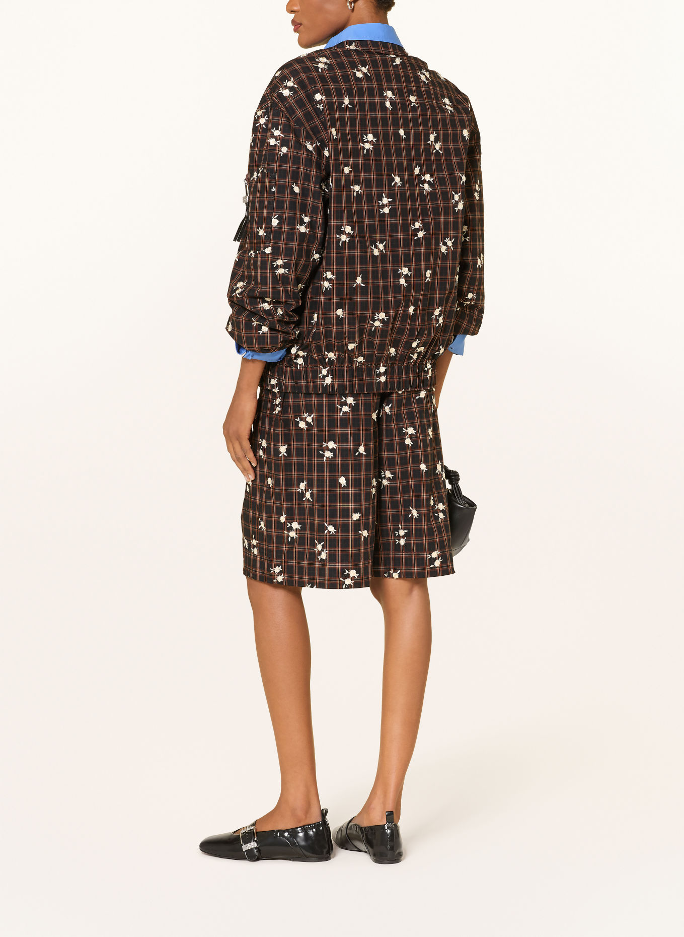 GANNI Short: MARRON FONCÉ / WIT / ZWART