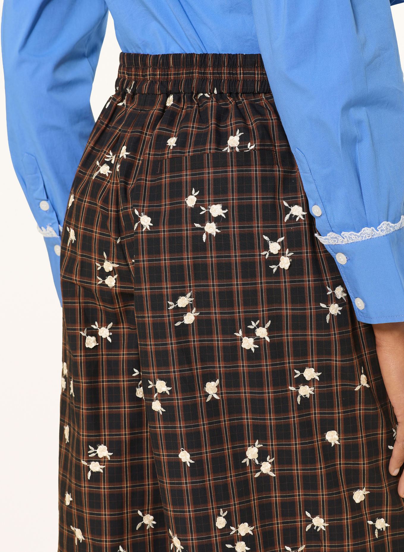 GANNI Short: MARRON FONCÉ / WIT / ZWART
