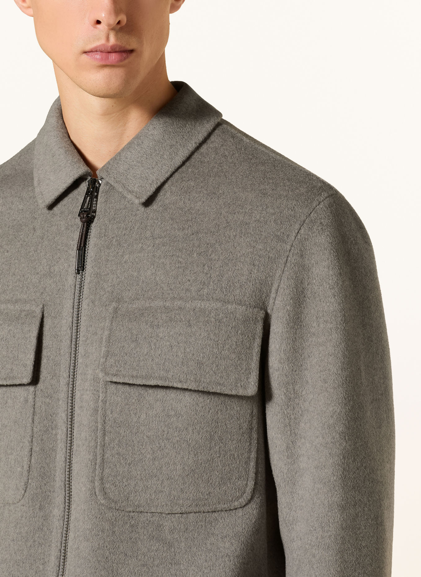 windsor. ALTEO Jacket: GRAY