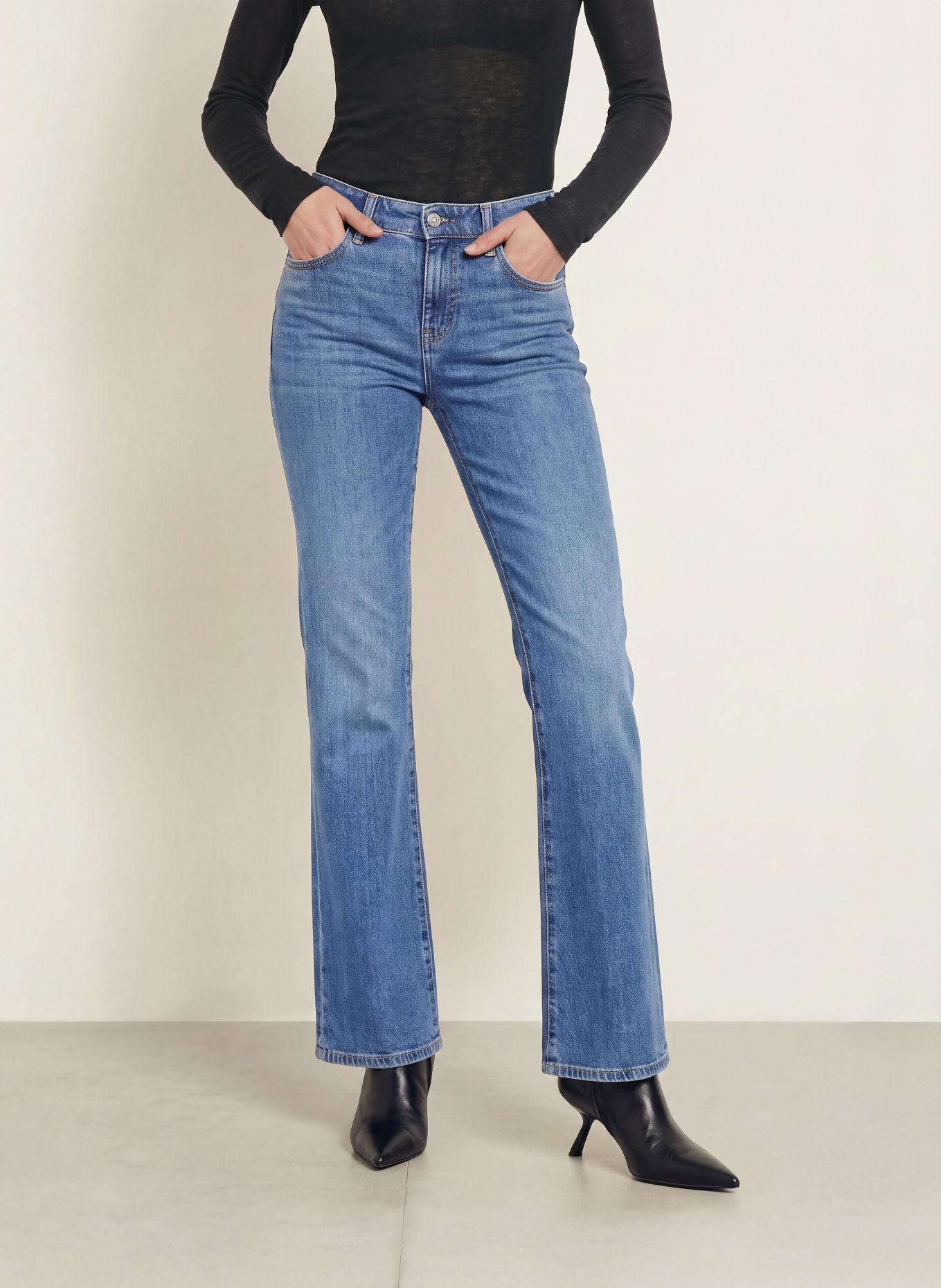 AG Jeans Bootcut džíny SOPHIE: SUEY SUEY