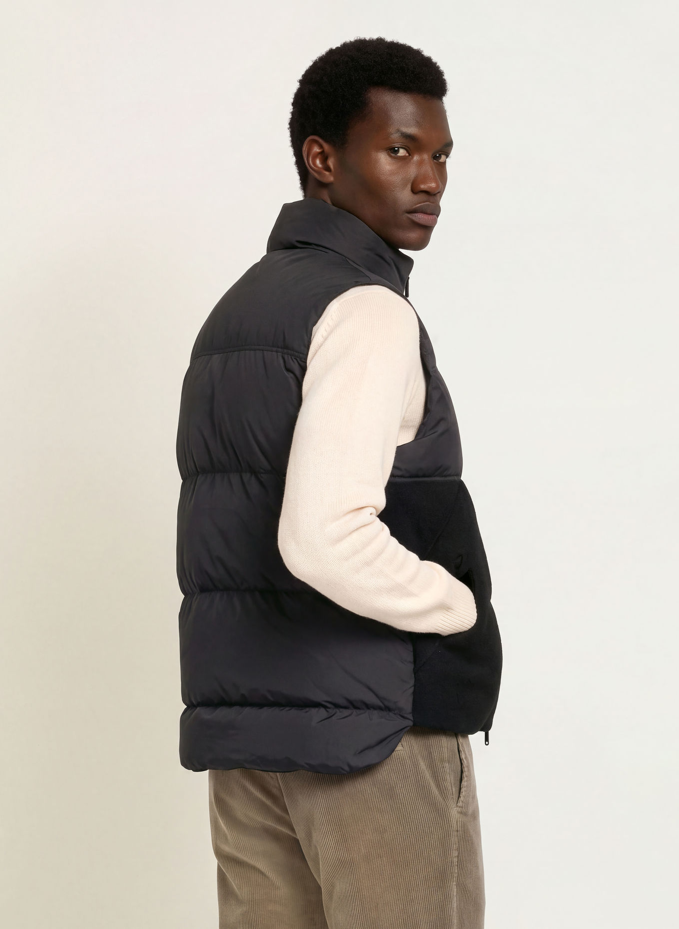 PARAJUMPERS VARONE donzen bodywarmer in gemengde stof: ZWART