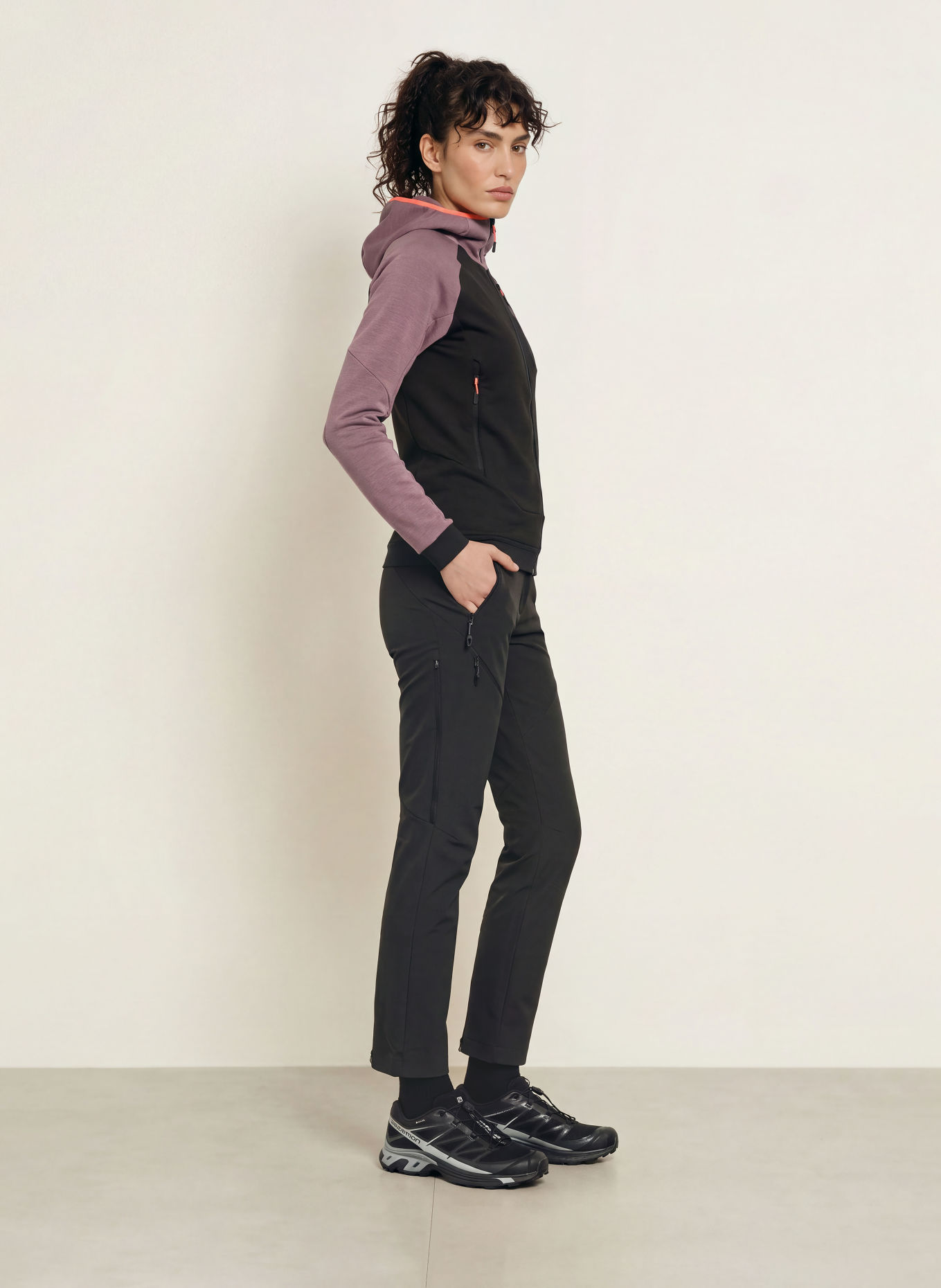 DYNAFIT Midlayer-Jacke RADICAL WOOL: SCHWARZ / LILA / HELLROT