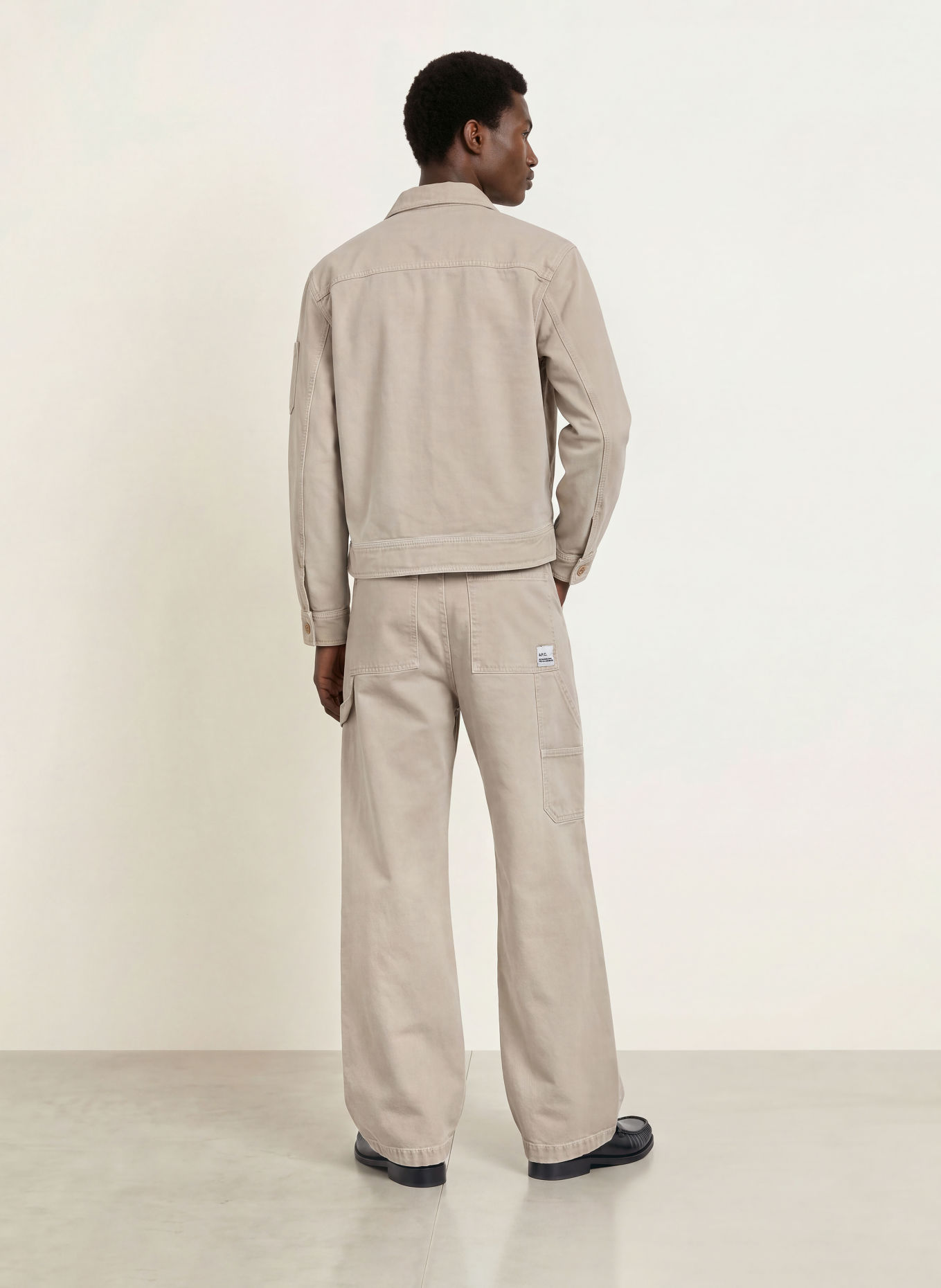 A.P.C. Broek DAN Regular Fit: BEIGE