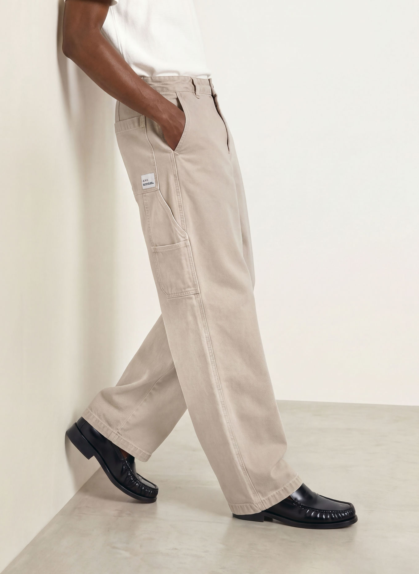 A.P.C. Broek DAN Regular Fit: BEIGE