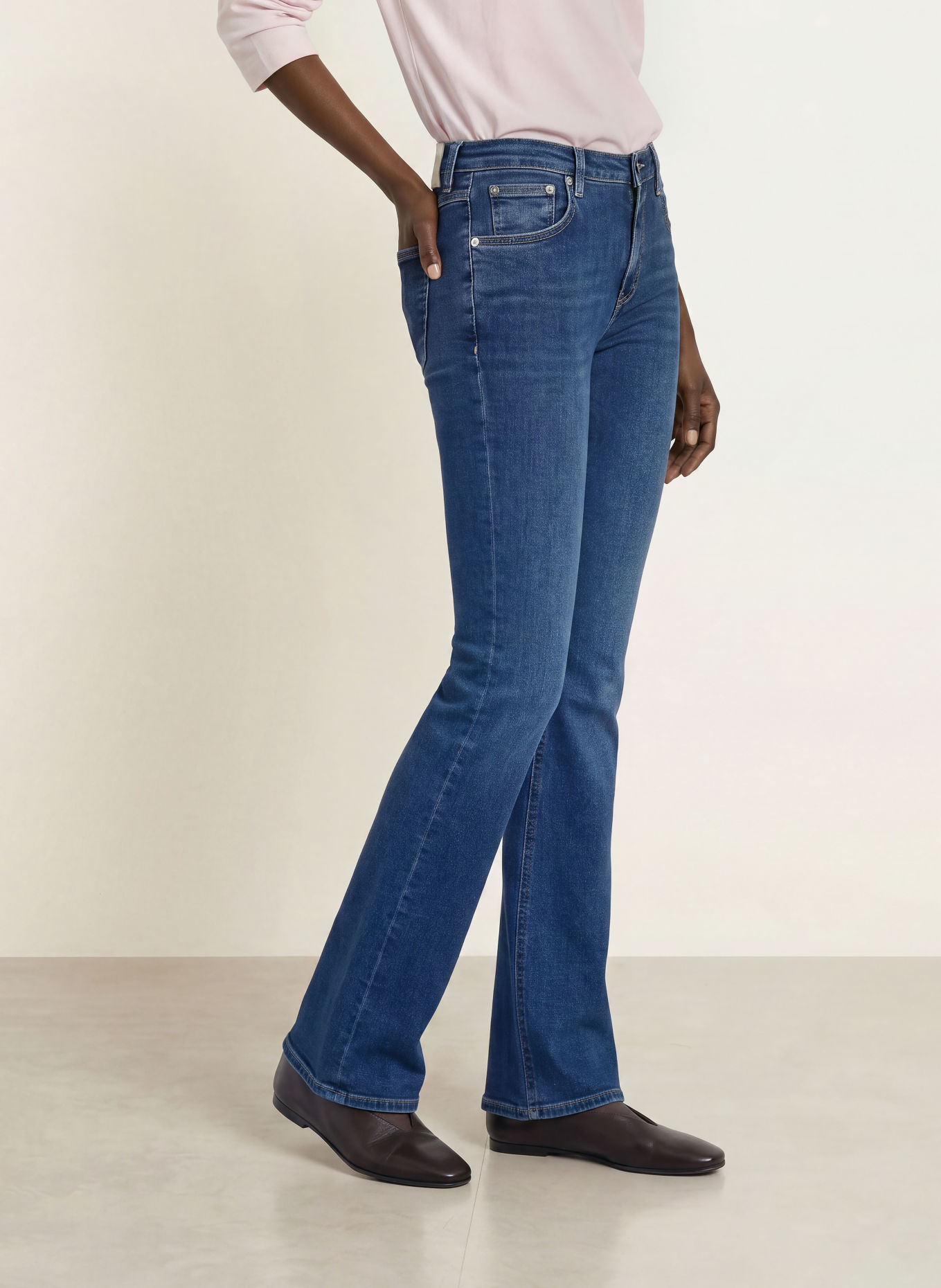 CLOSED JOVANNA Flared jeans: MBL MID BLUE