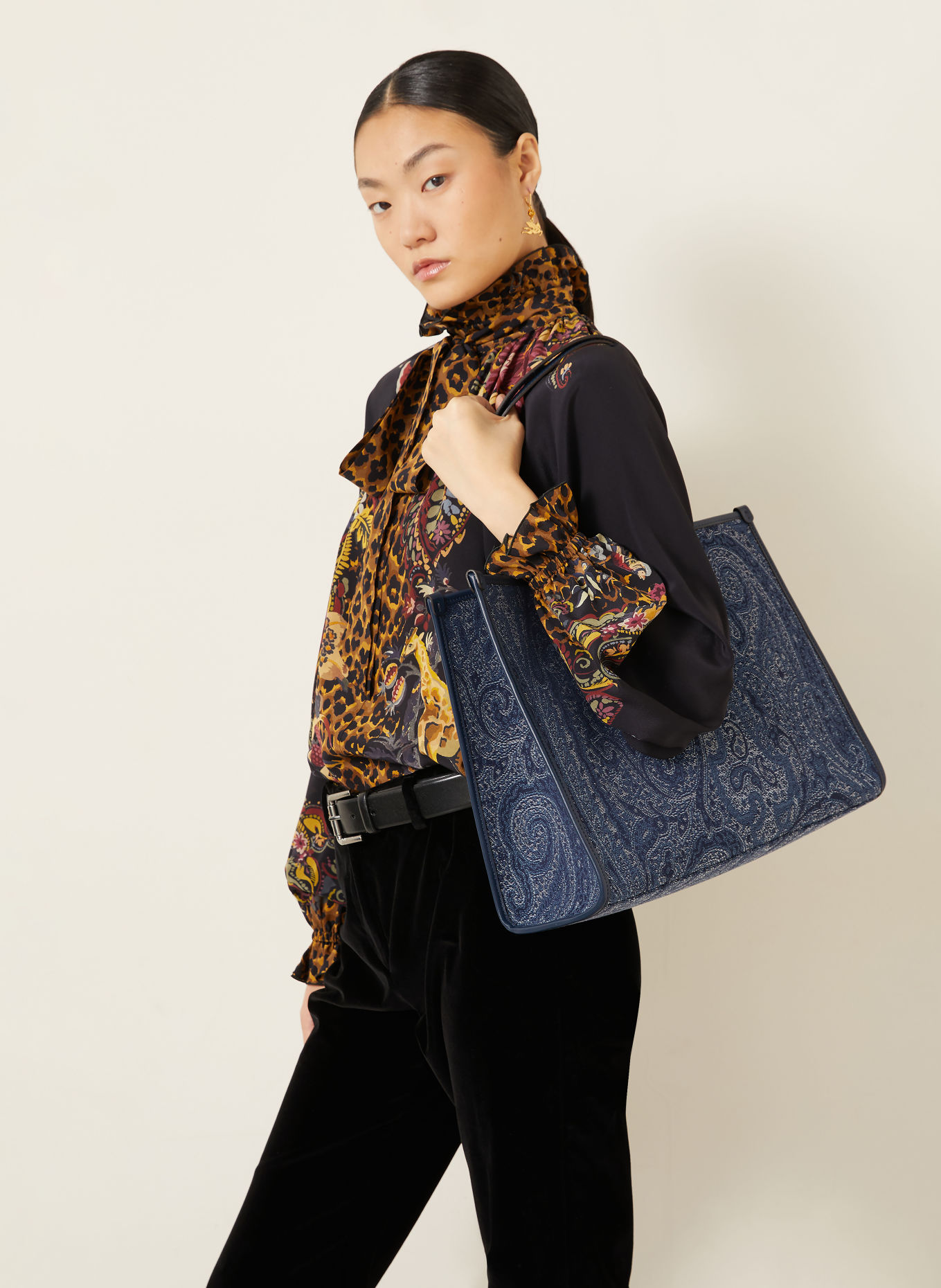 ETRO Shoppers: BLAUW / DONKERBLAUW