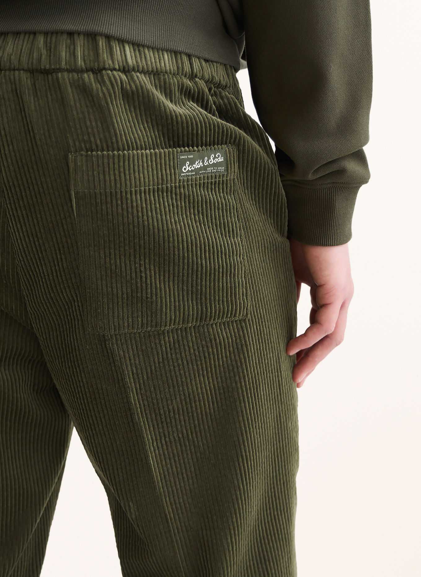 SCOTCH & SODA Cordhose Slim Fit: DUNKELGRÜN
