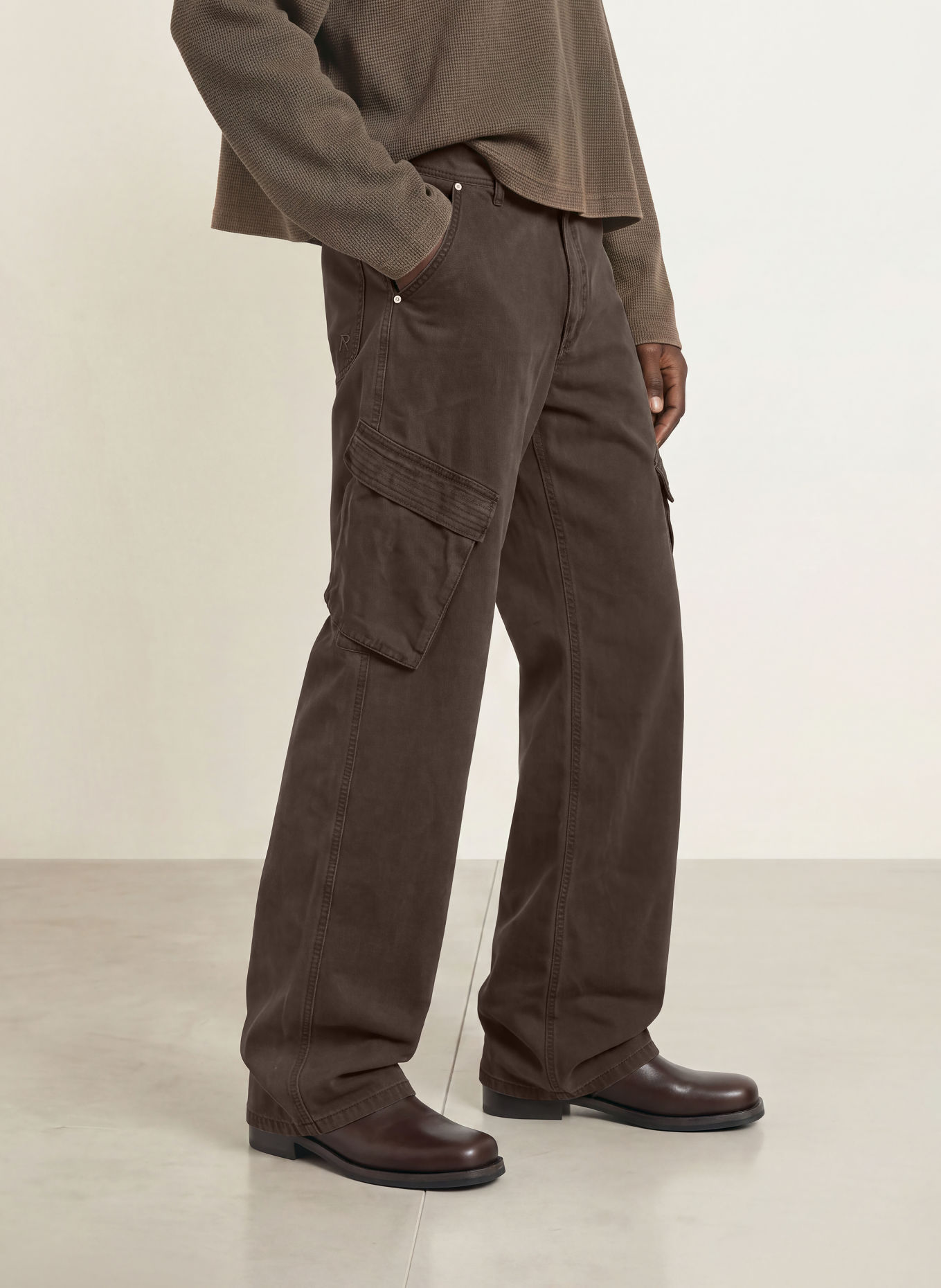 REPRESENT Cargo kalhoty Regular Fit: TMAVĚ HNĚDÁ