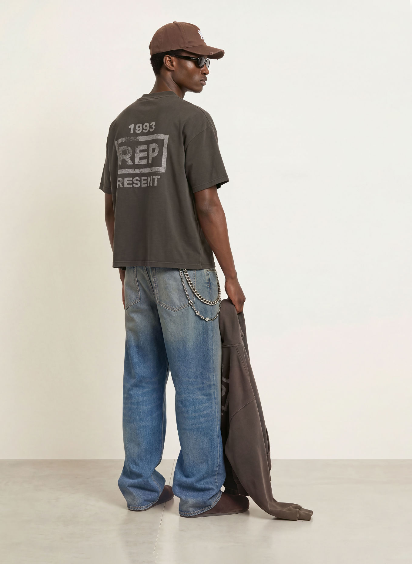REPRESENT T-Shirt RESENT: DUNKELGRAU / GRAU