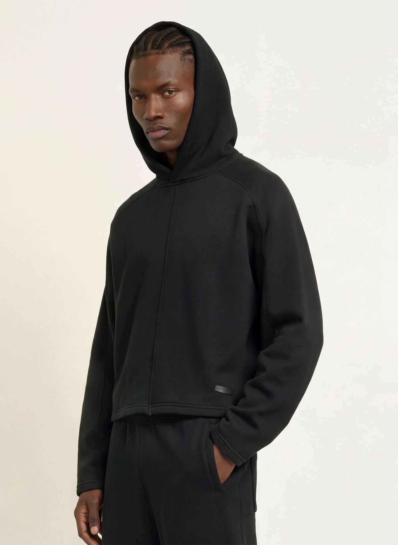 REPRESENT Hoodie: ZWART
