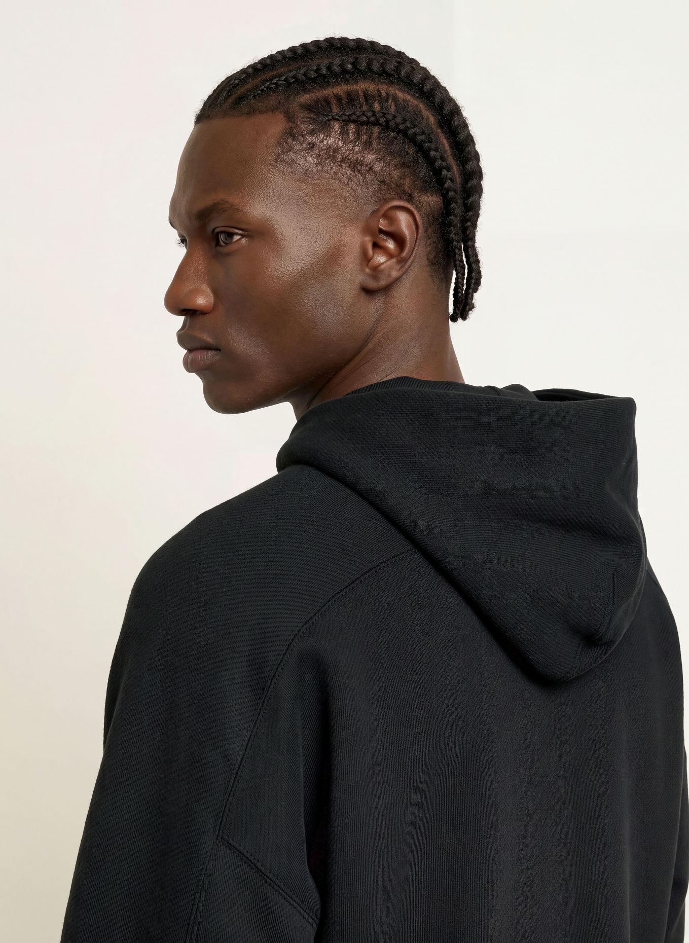 REPRESENT Hoodie: ZWART